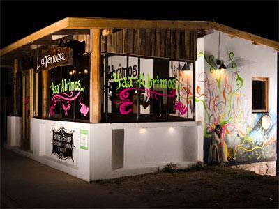 image-housing-carousel