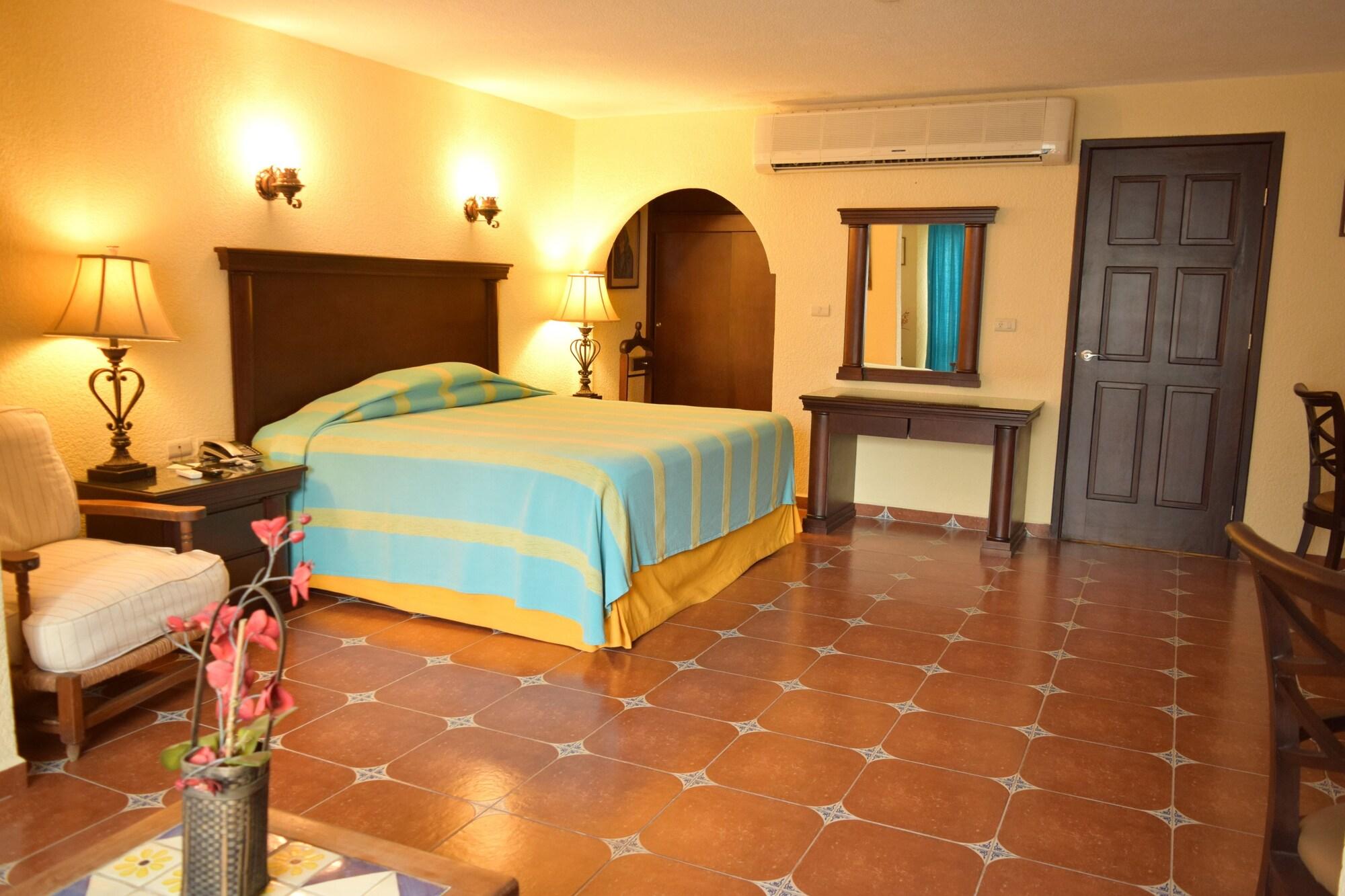 Hotel Valles 5