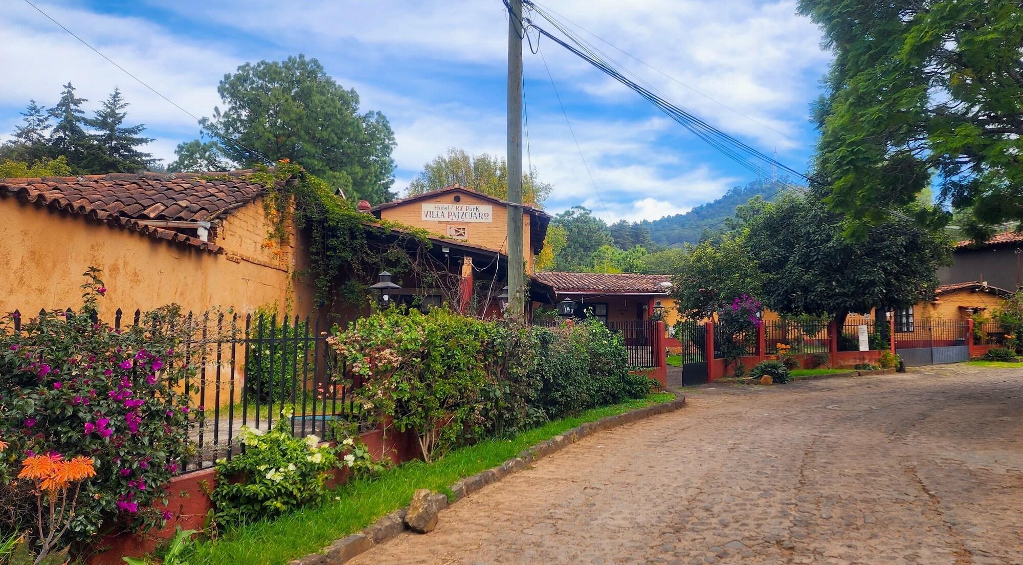 Villa Patzcuaro Garden Hotel & RV Park 4
