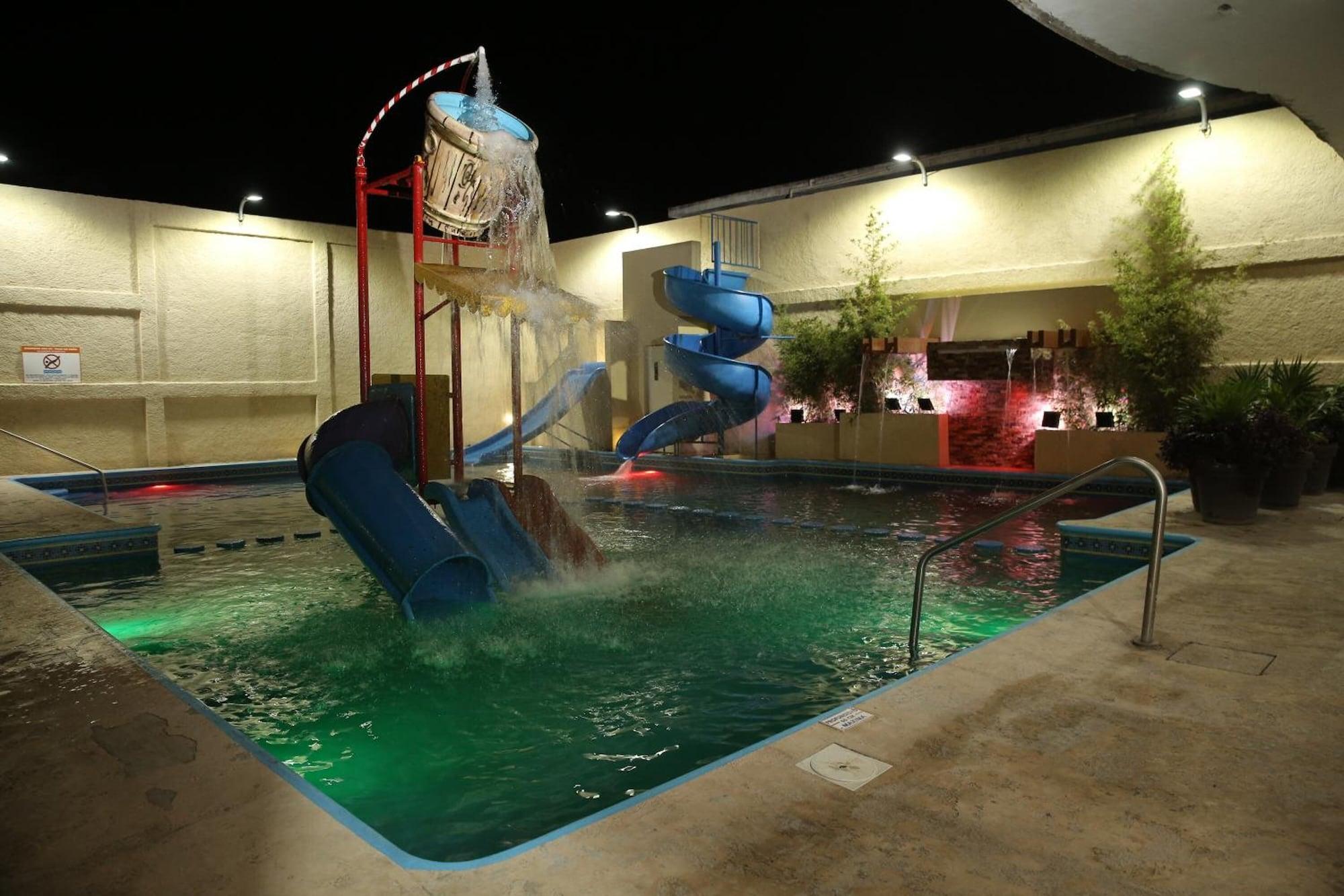 image-housing-carousel