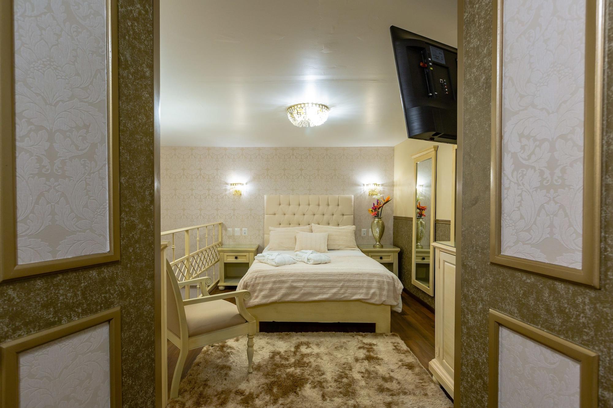 image-housing-carousel
