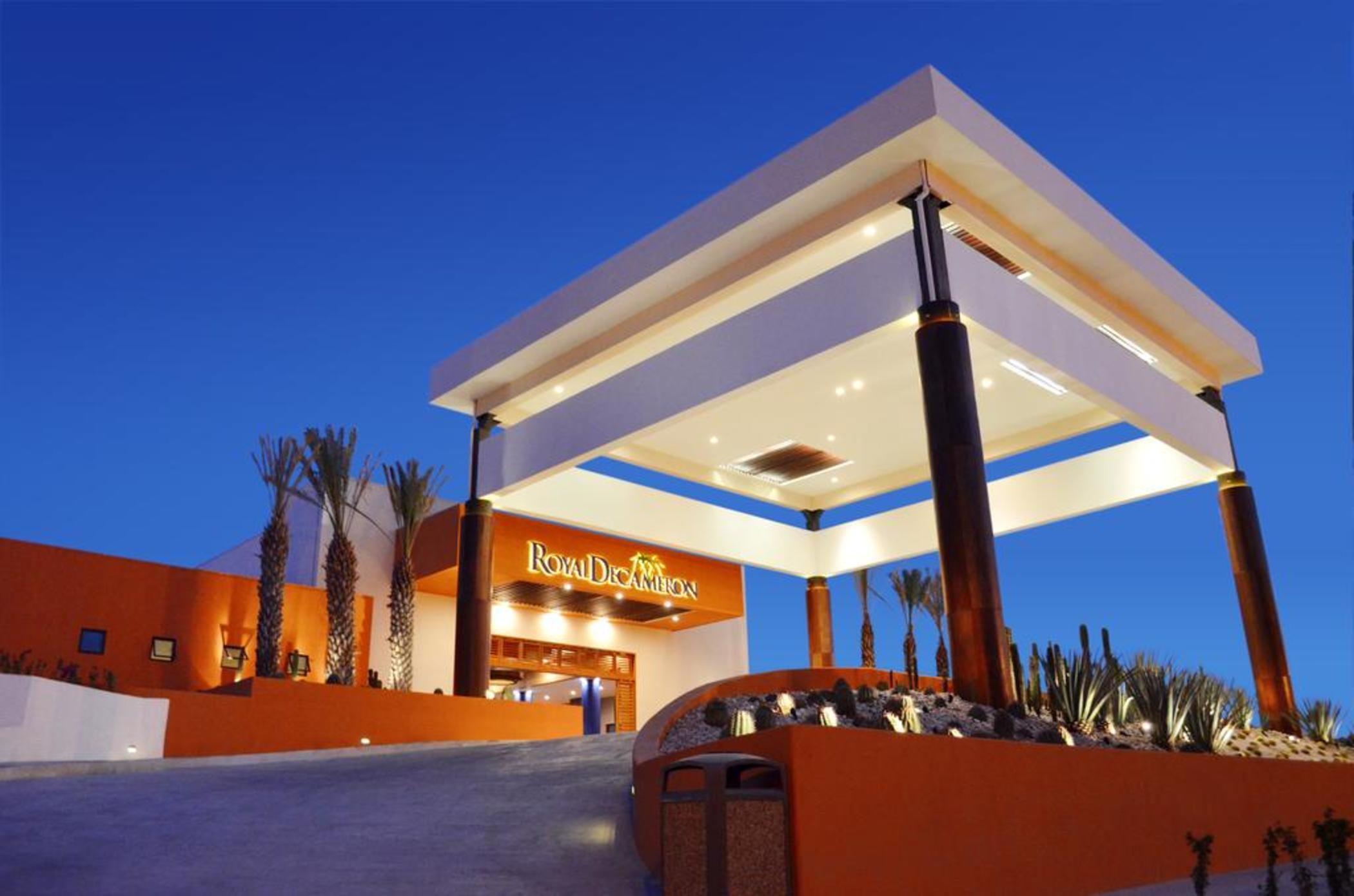 image-housing-carousel