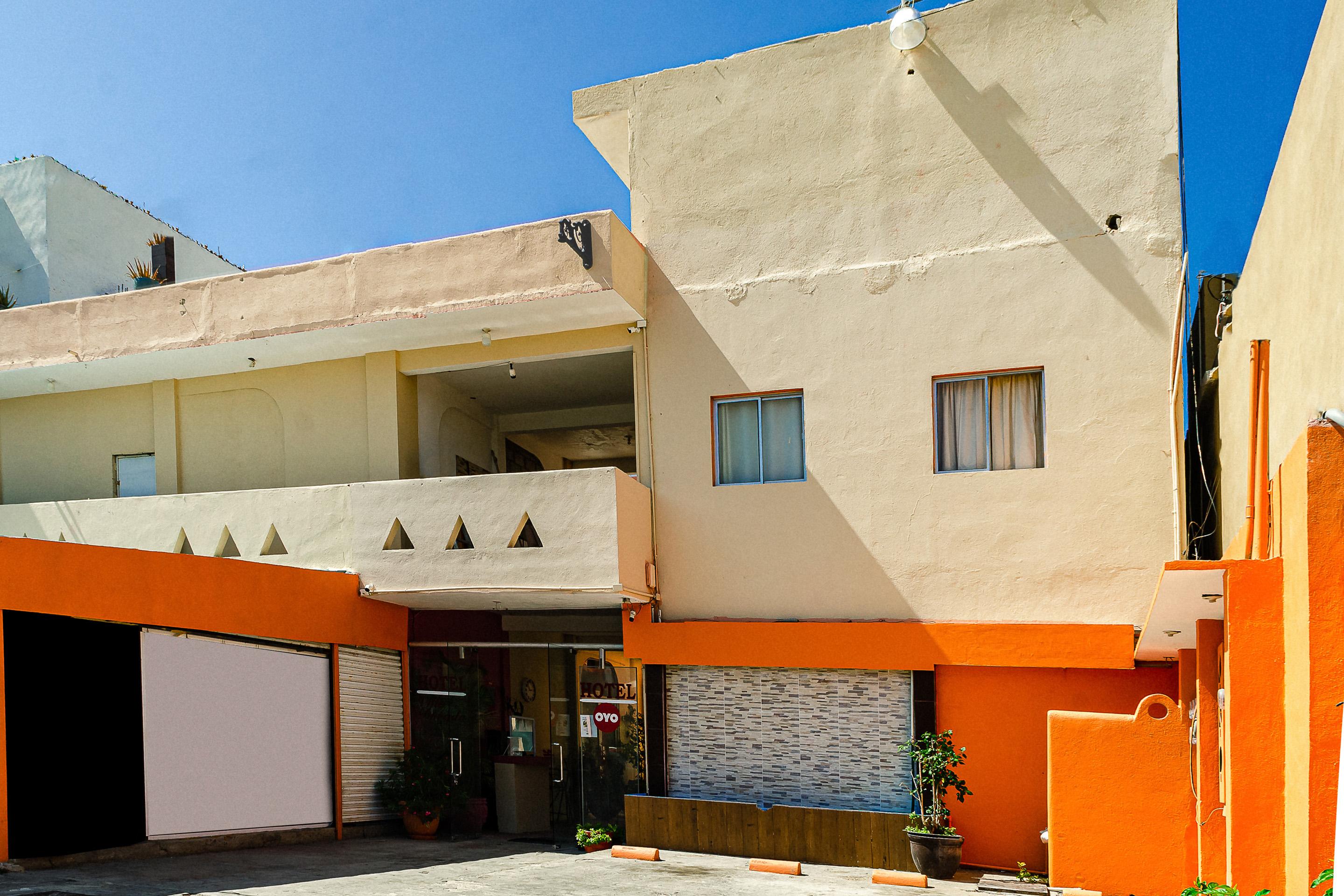 OYO Hotel Cabo Del Sur