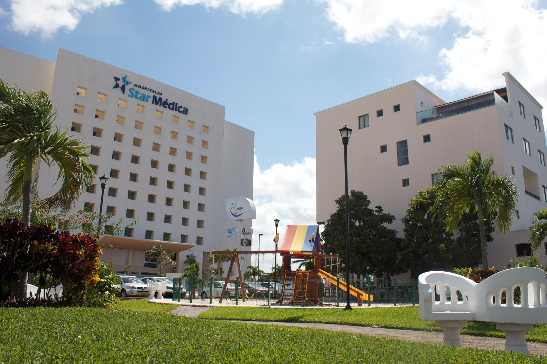 image-housing-carousel