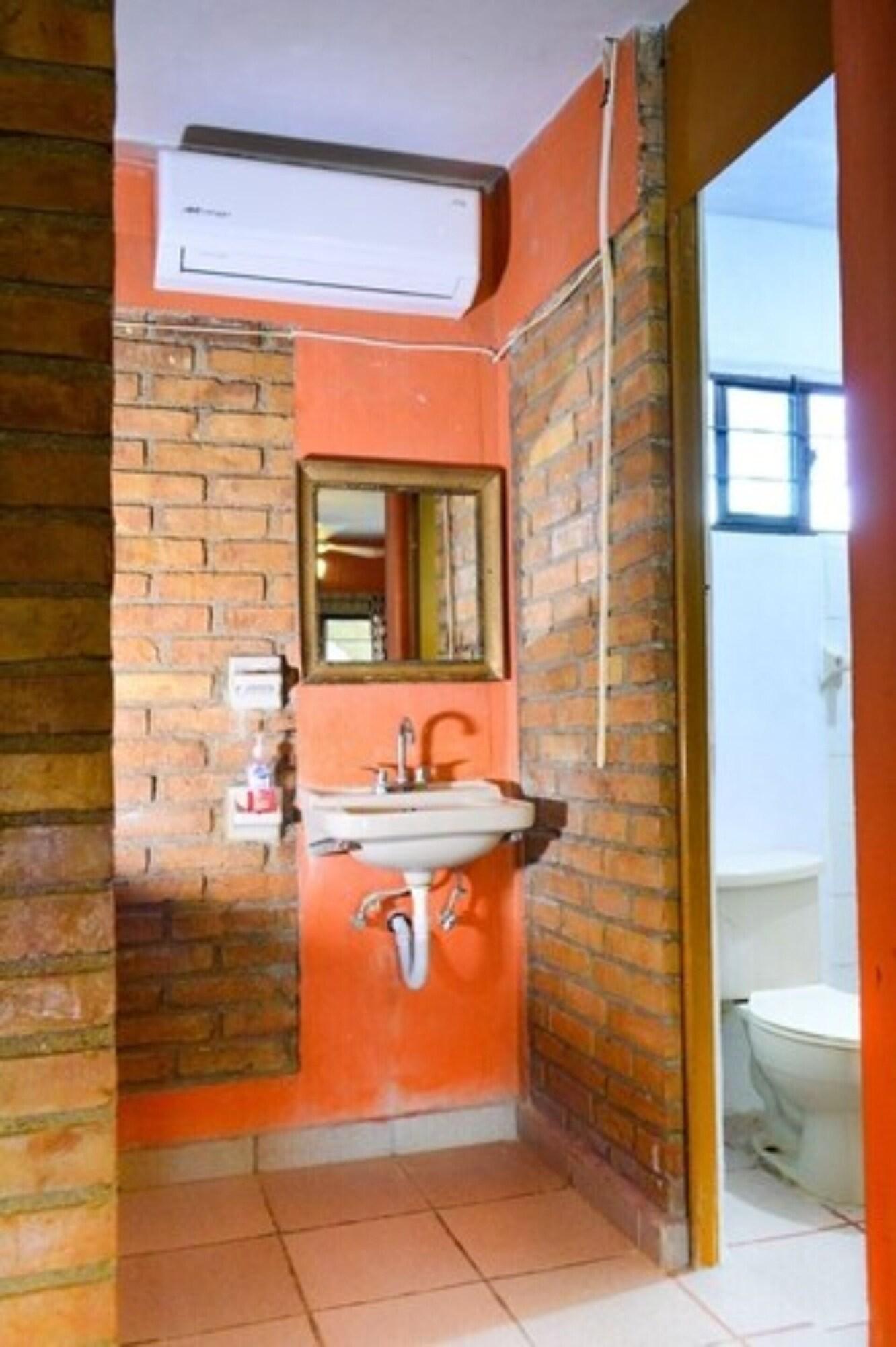 image-housing-carousel