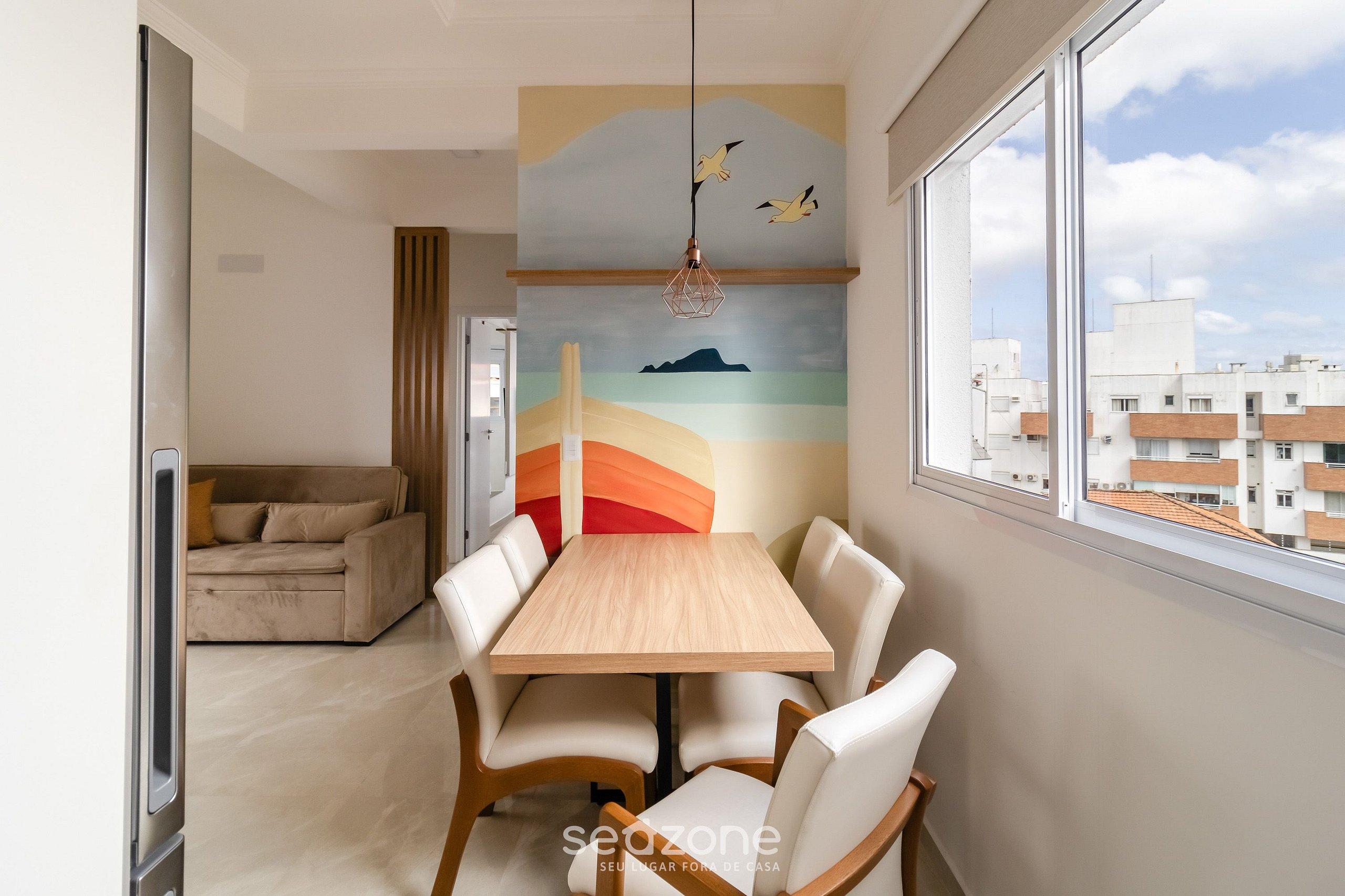 image-housing-carousel