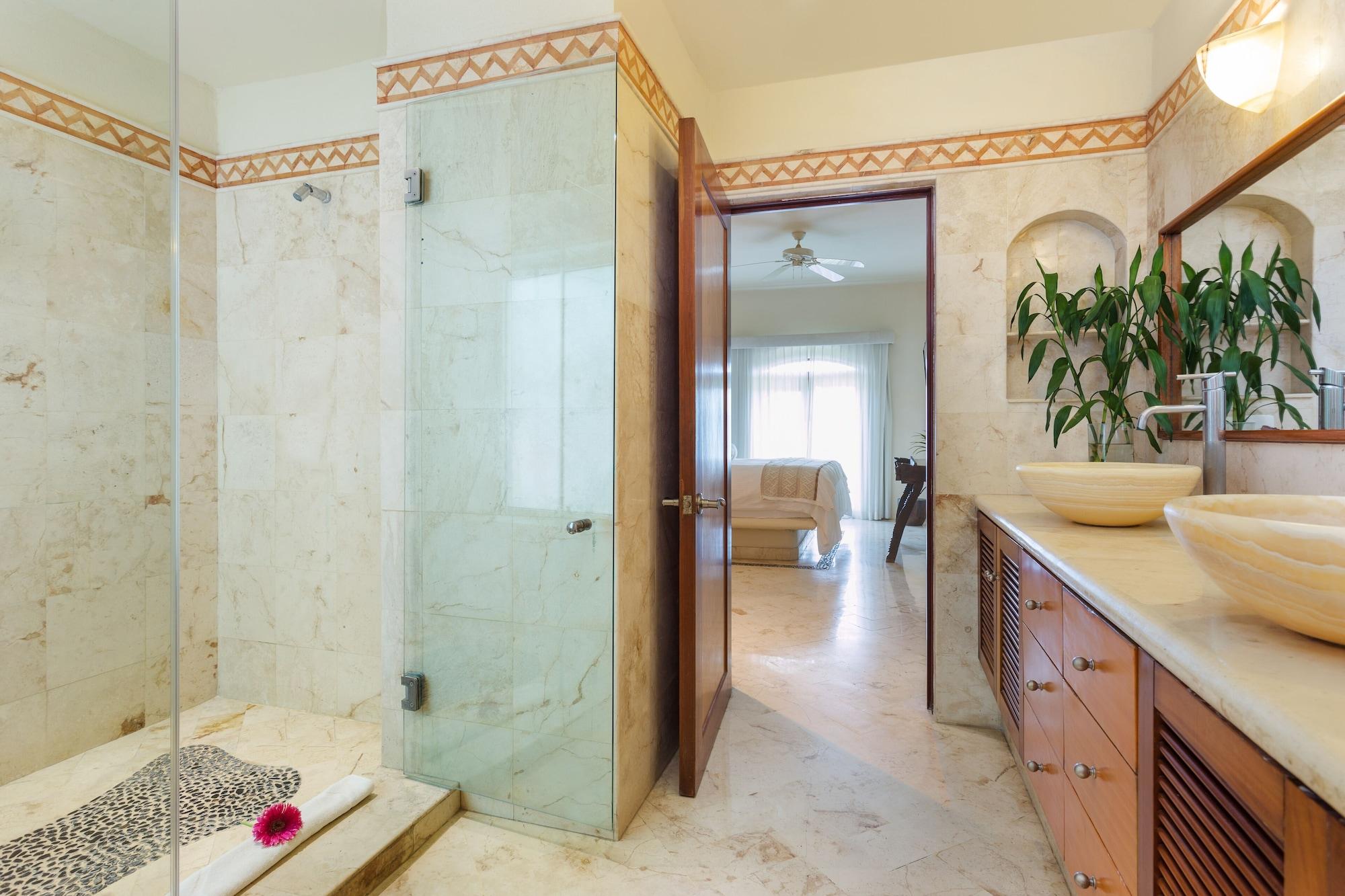 Penthouse exclusivo, 2 habitaciones, terraza