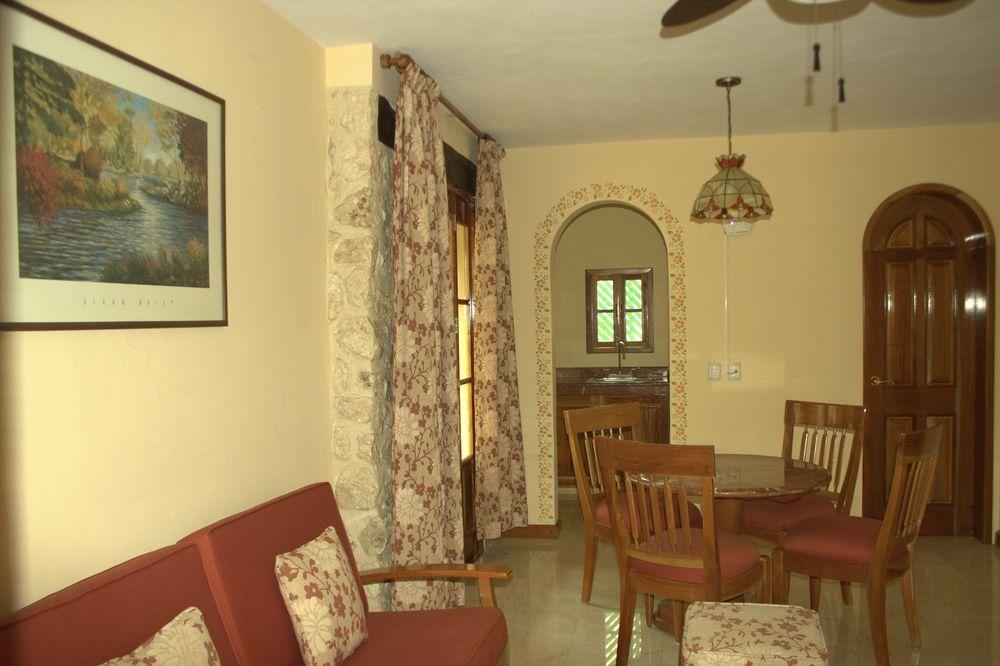 image-housing-carousel