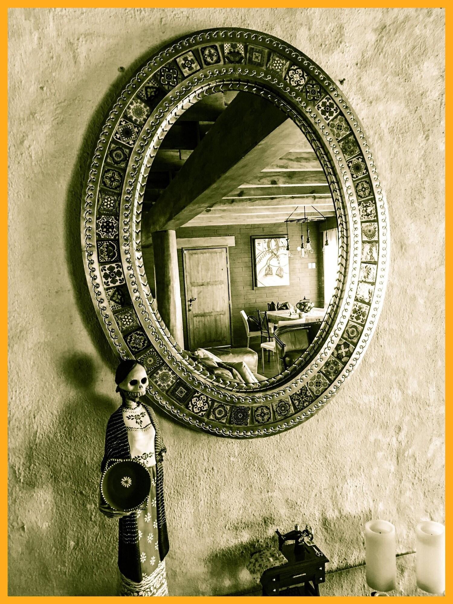 image-housing-carousel
