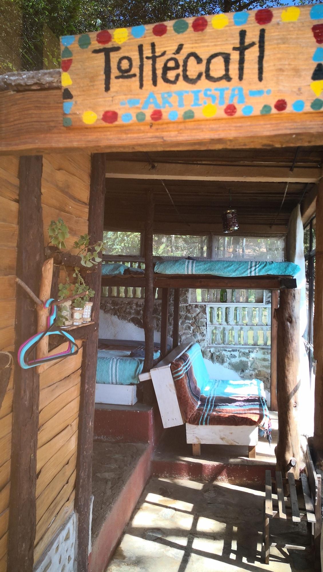 image-housing-carousel
