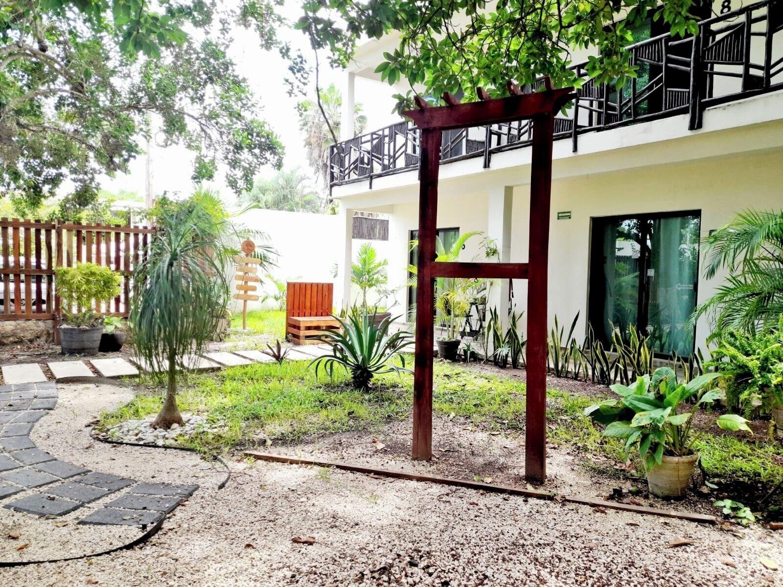 image-housing-carousel