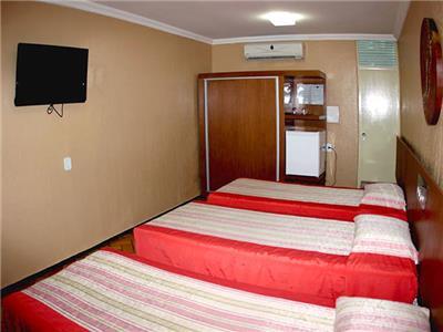 image-housing-carousel