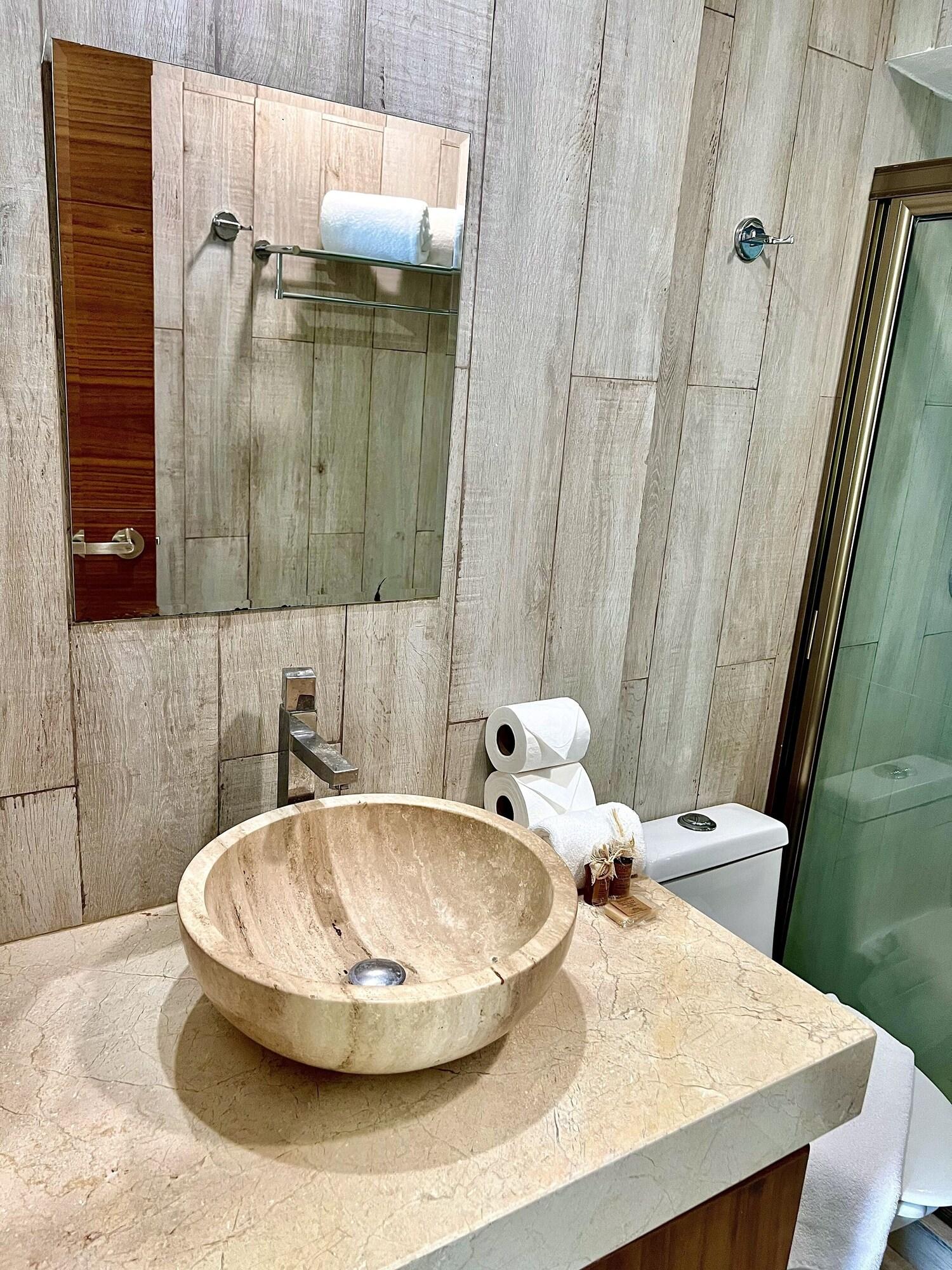 Suite estudio panorámica, 1 habitación, balcón