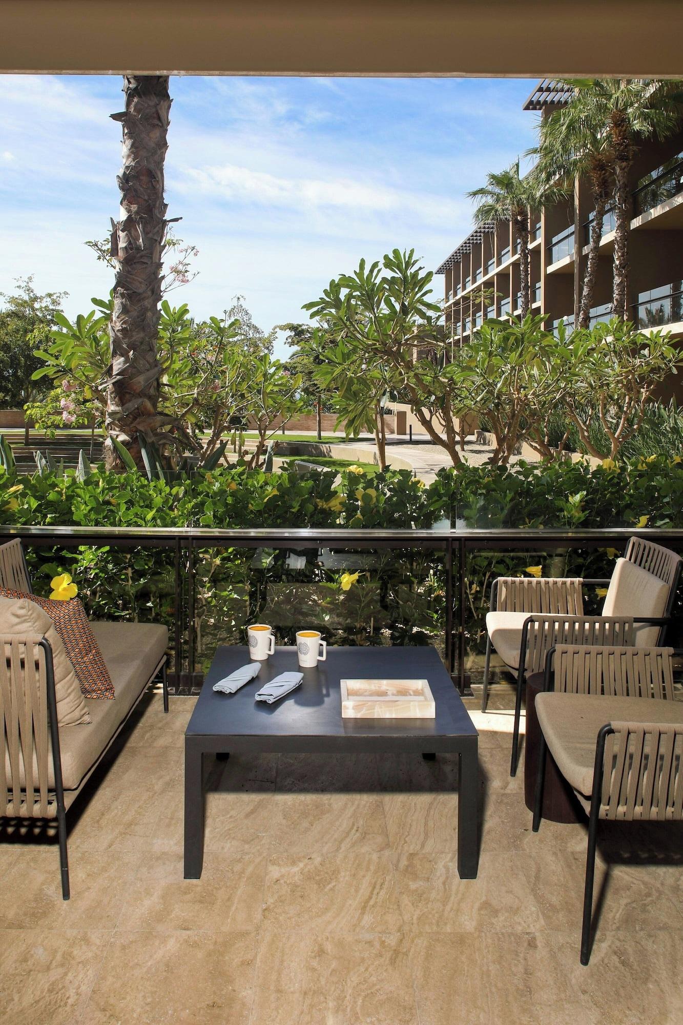 Habitación Deluxe, 1 cama King size, vista al resort