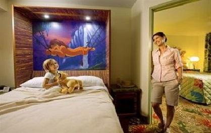 image-housing-carousel