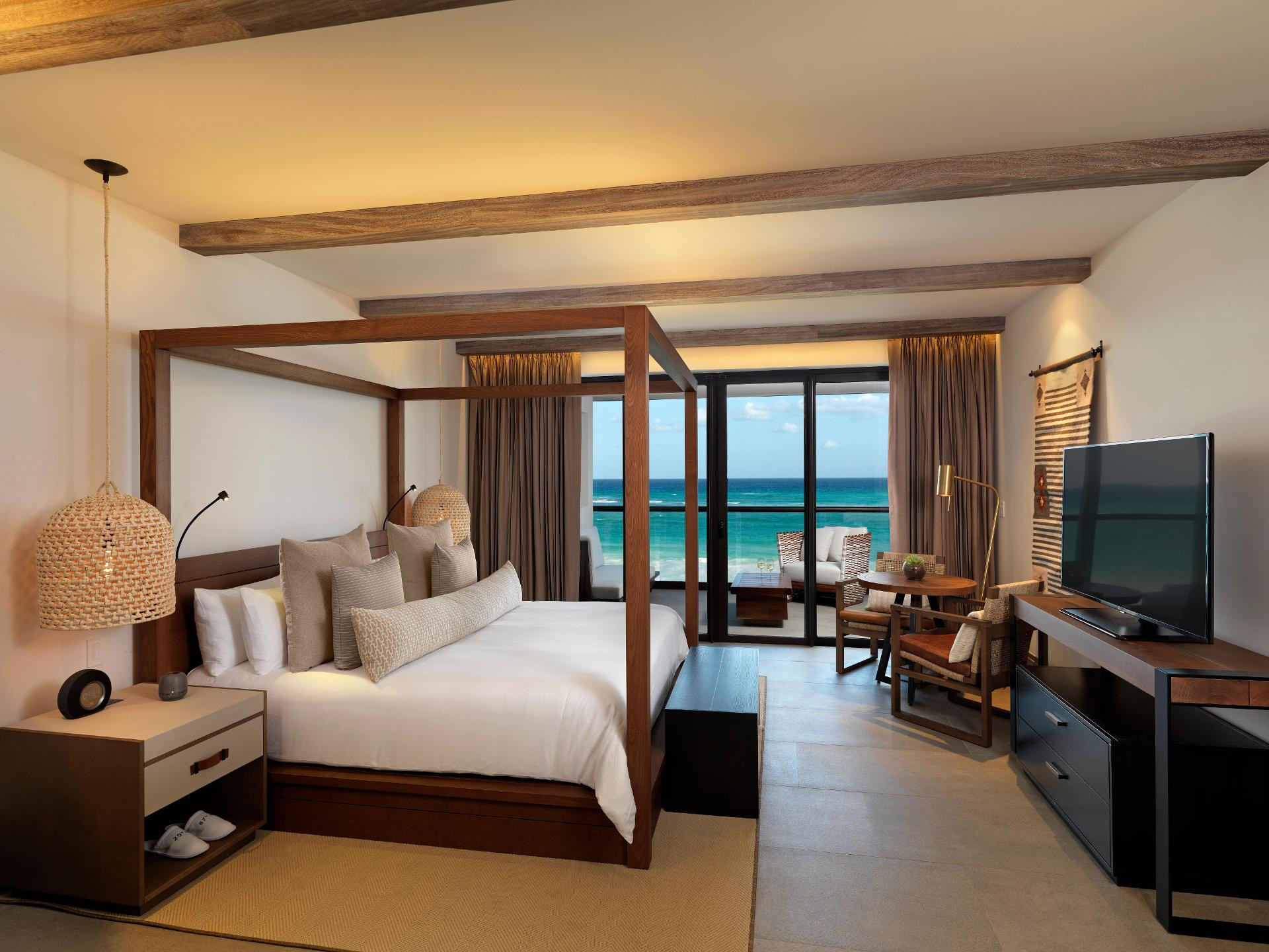 Suite Estándar con Vista al Mar