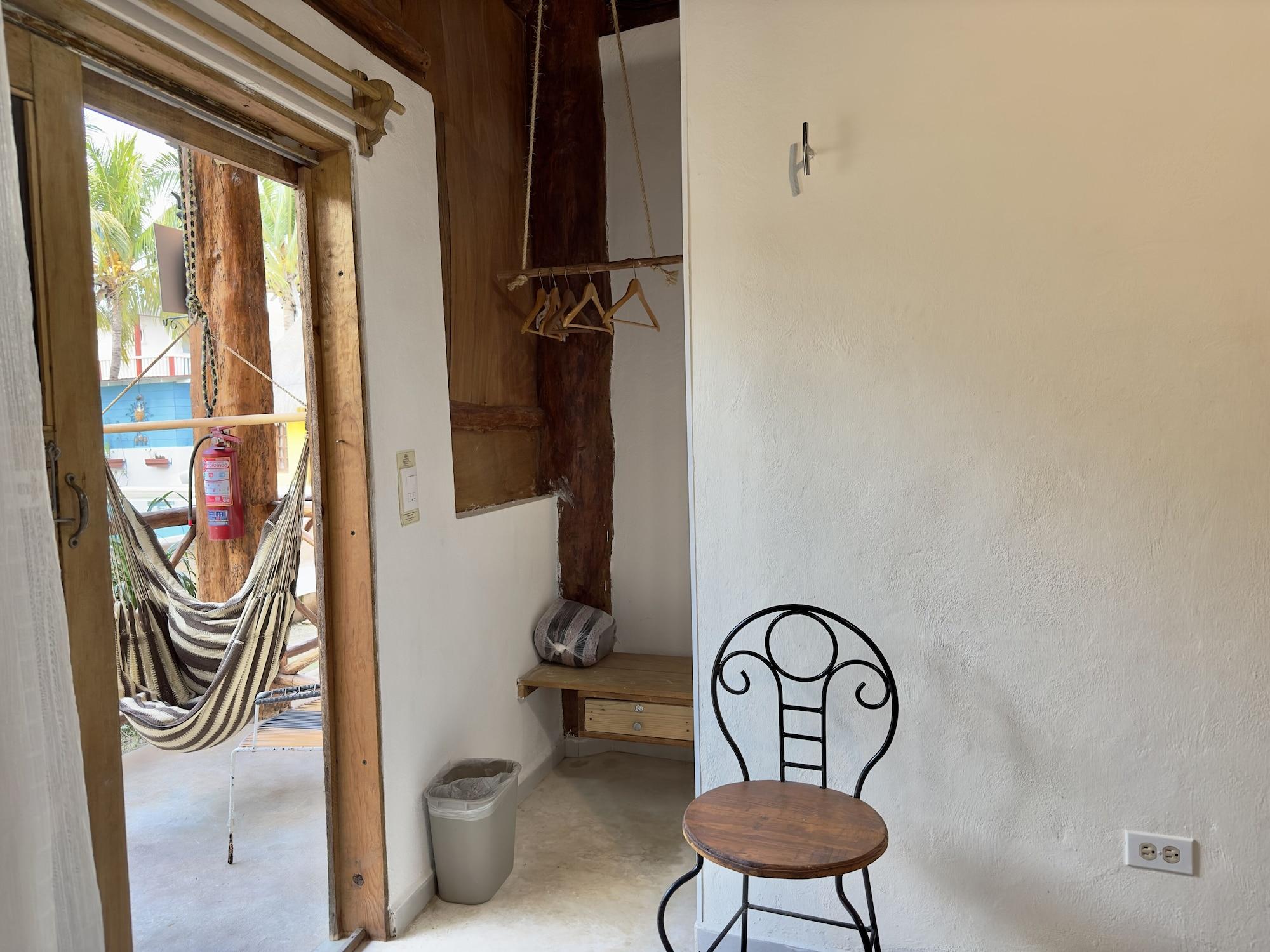image-housing-carousel