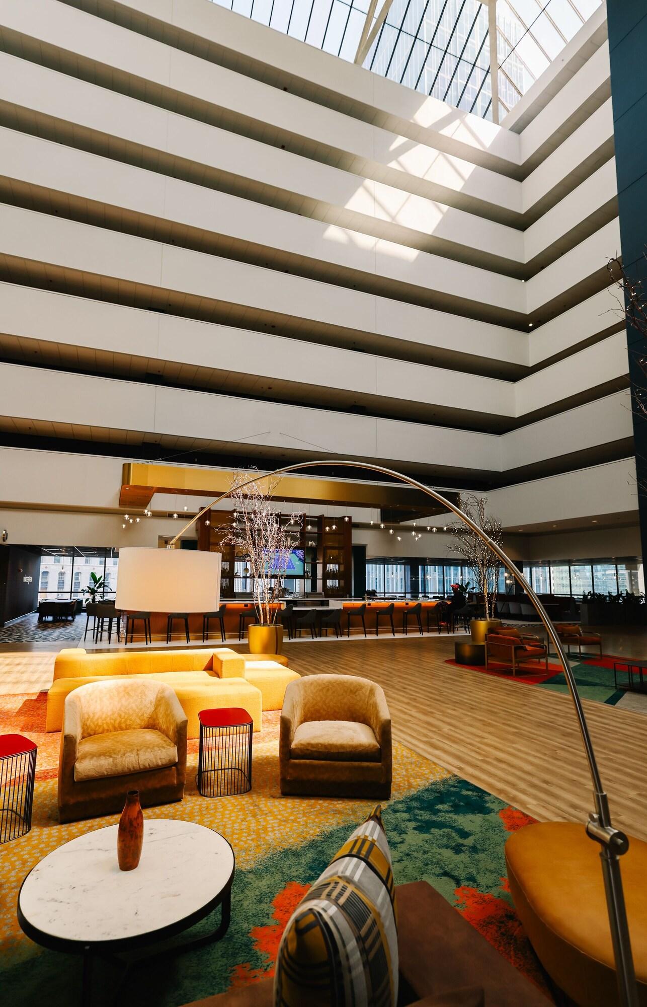 image-housing-carousel