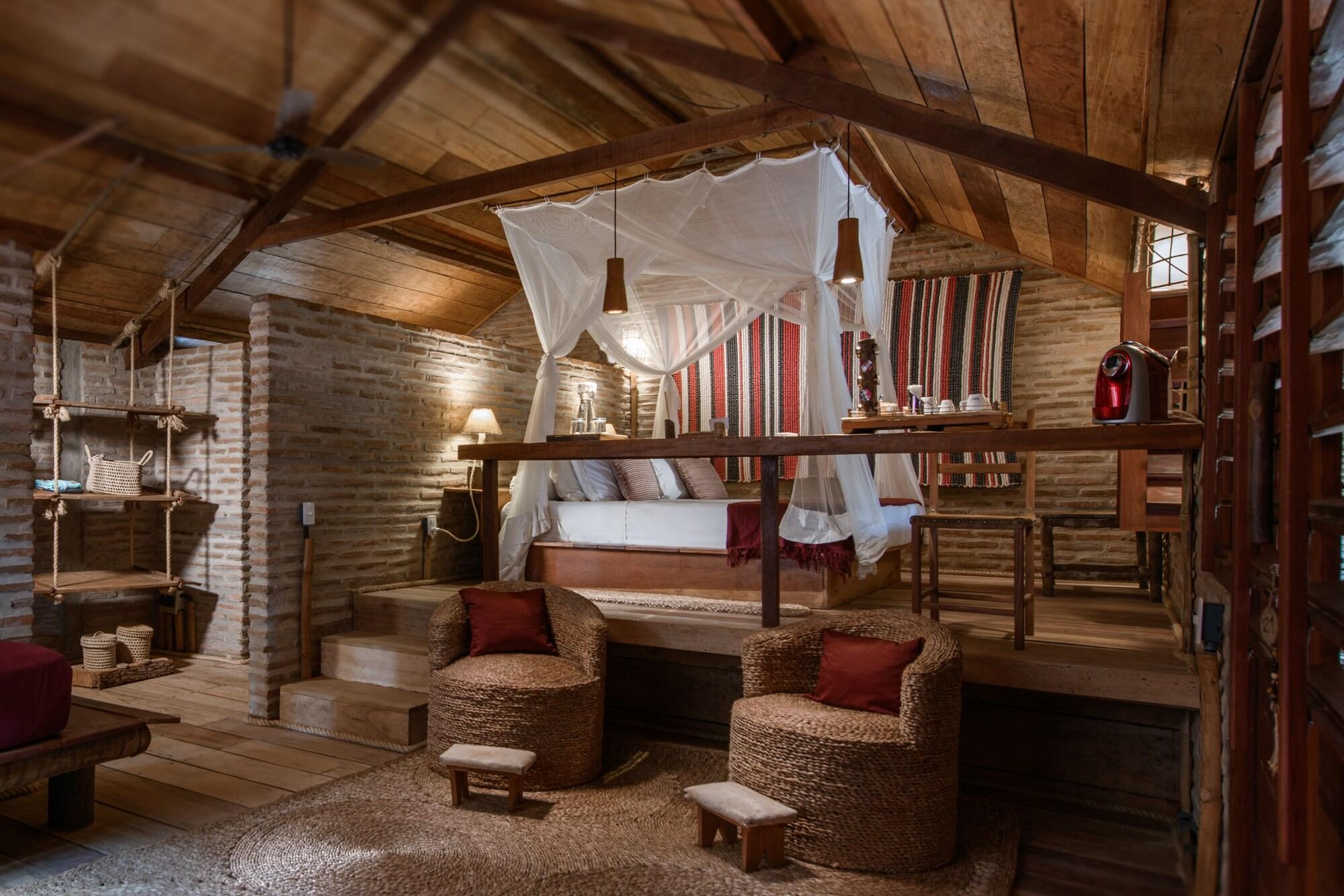 image-housing-carousel