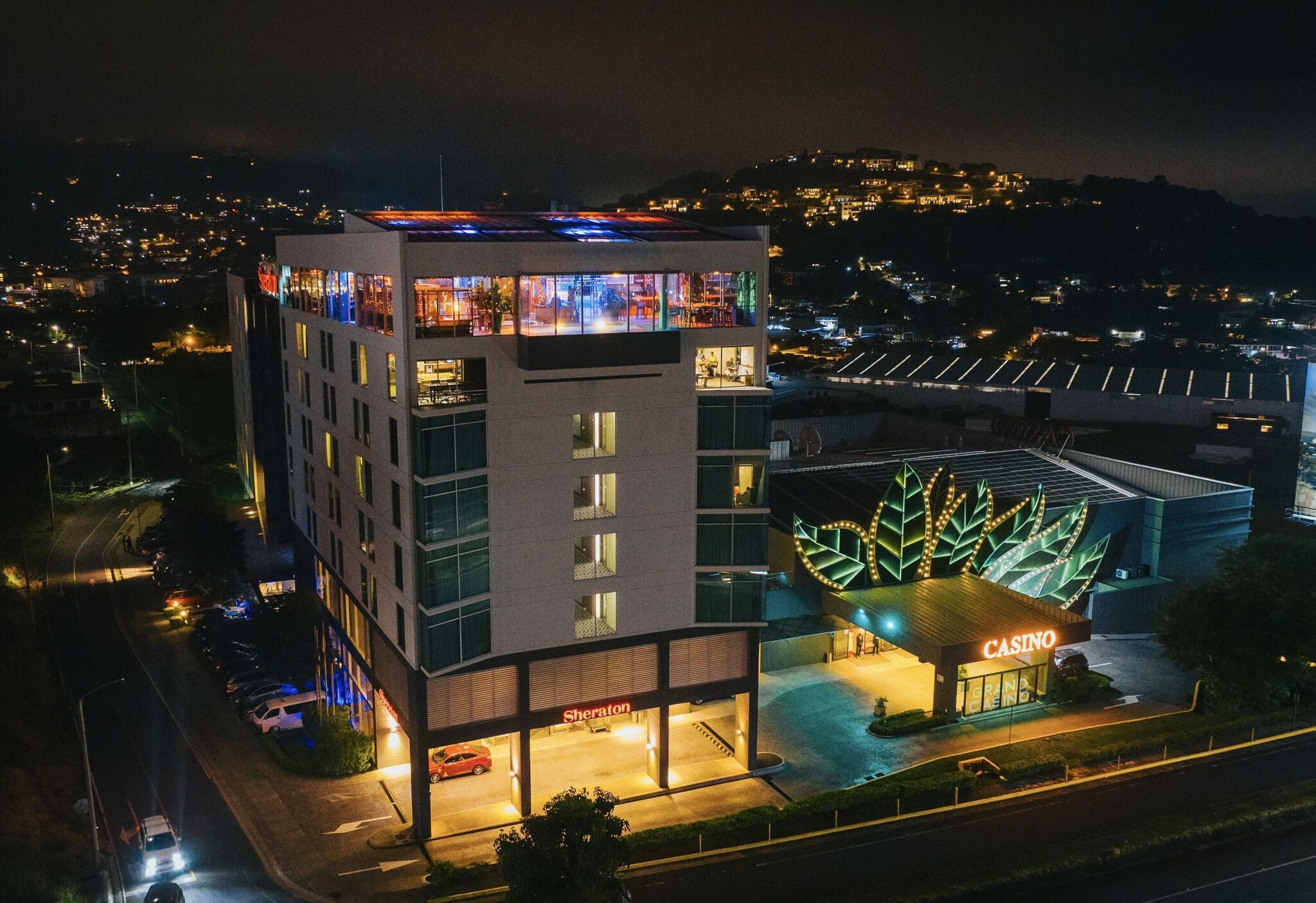 image-housing-carousel