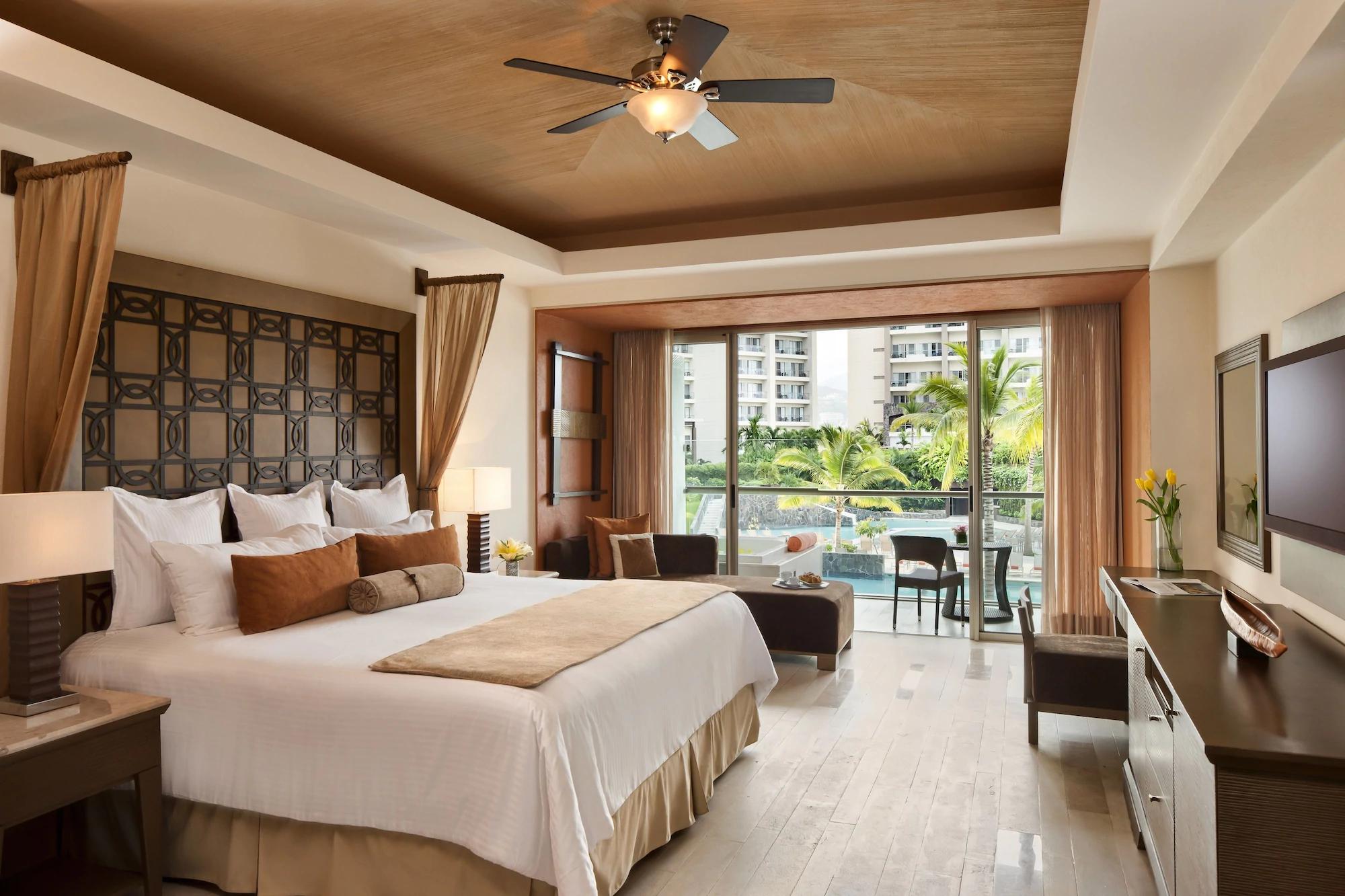 Suite Júnior con Vista al Jardín