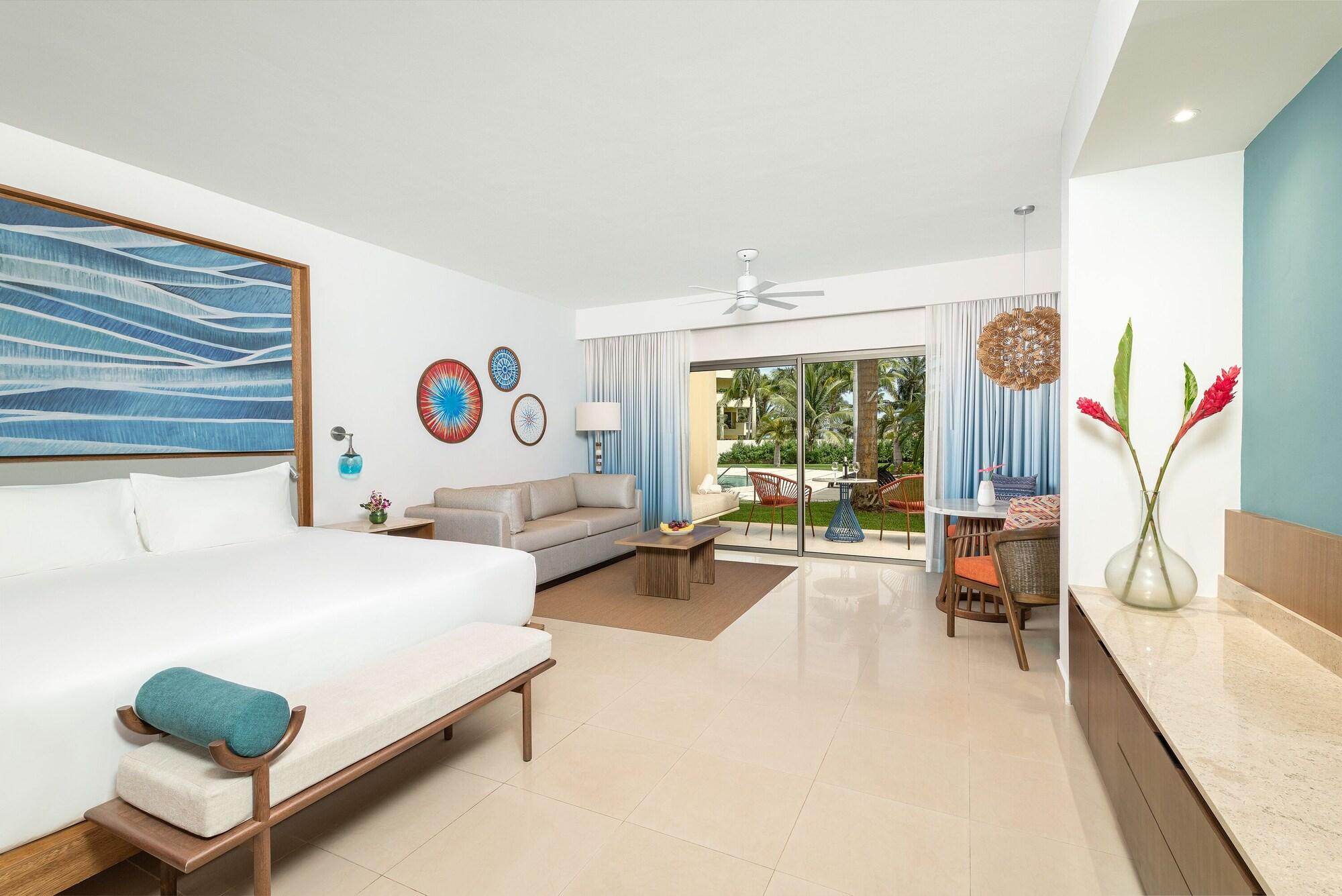 Junior Suite Tropical View King