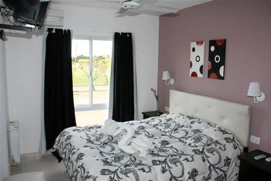 image-housing-carousel