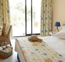 Latitudes Hotel Les Parcs De Grimaud