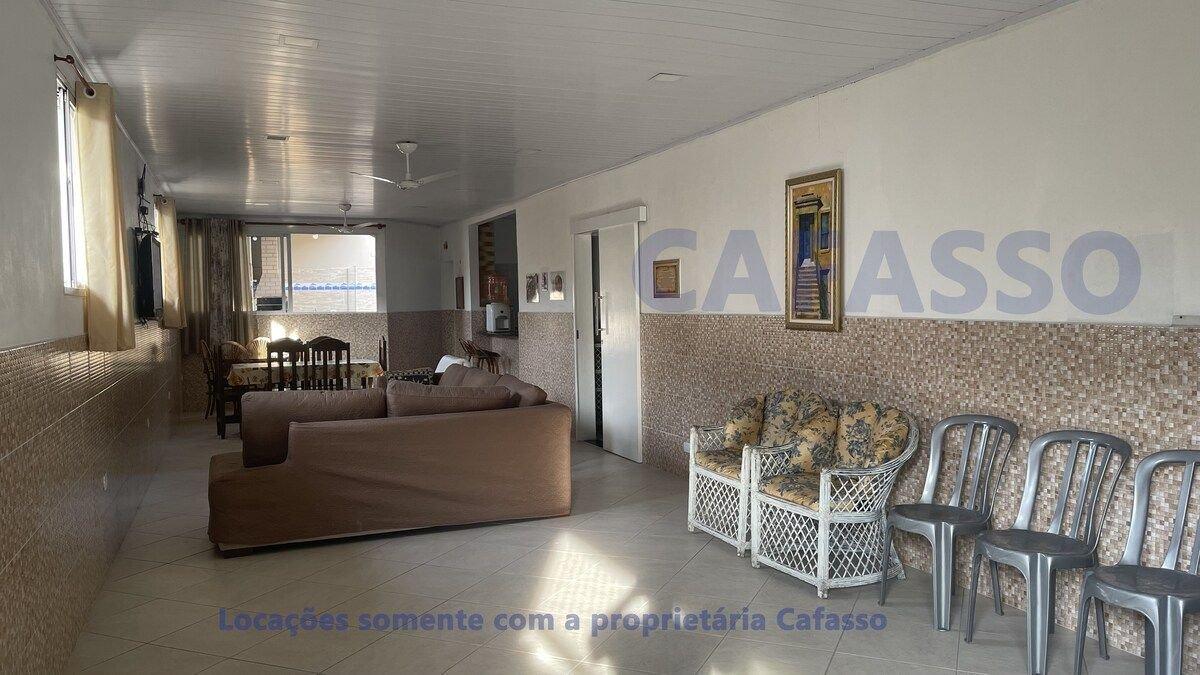 image-housing-carousel