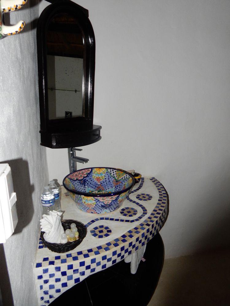 image-housing-carousel