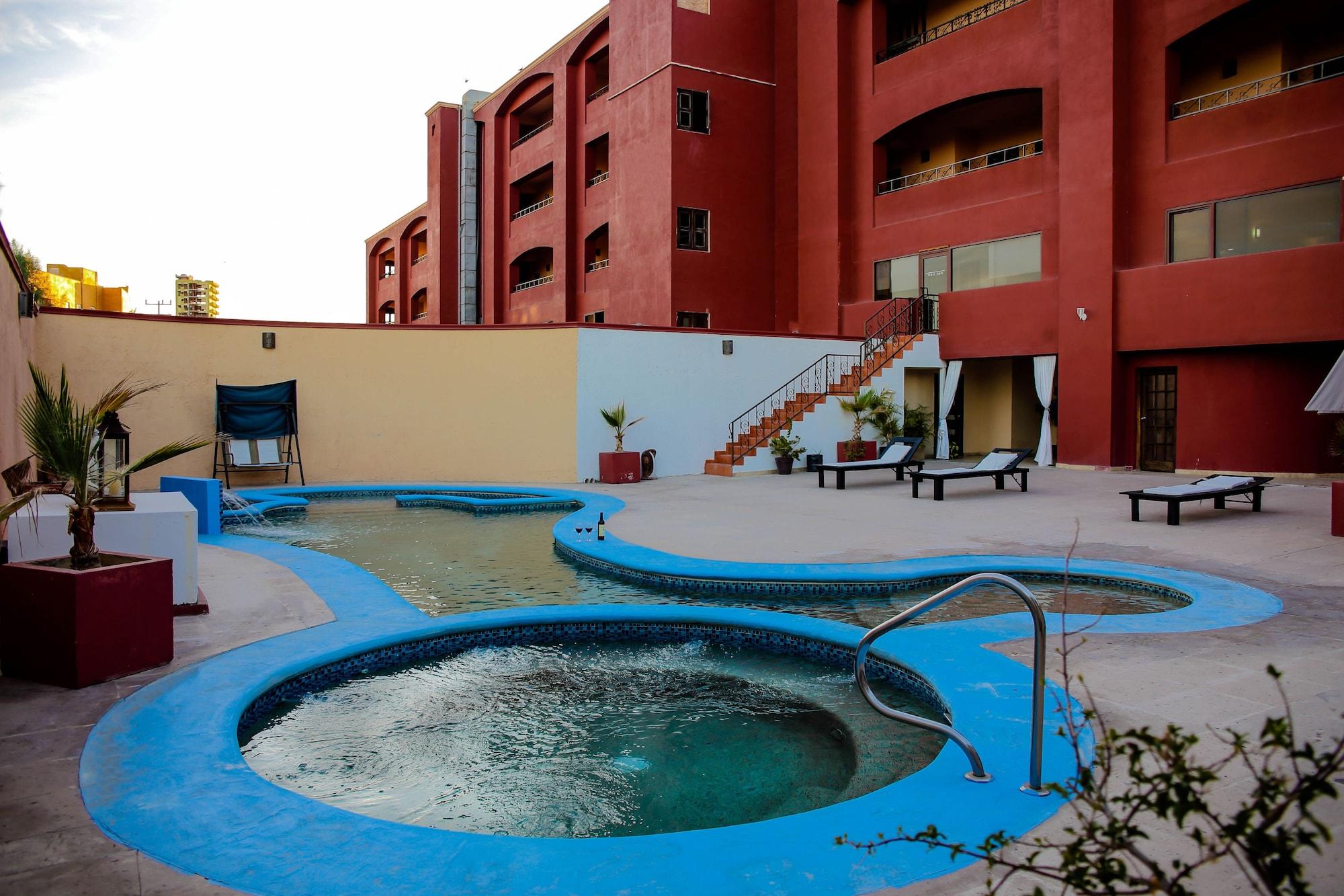 La Posada Hotel & Beach Club 5