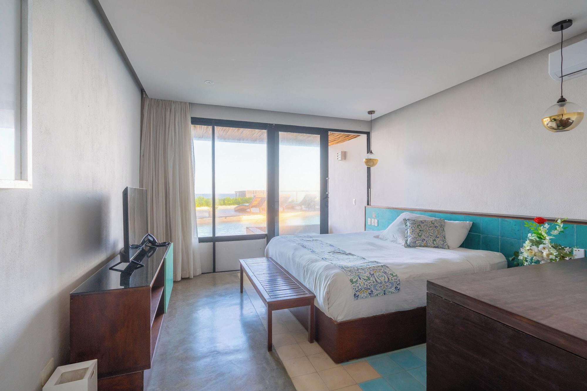 Suite económica, 1 cama King size, acceso a la piscina, vista al océano