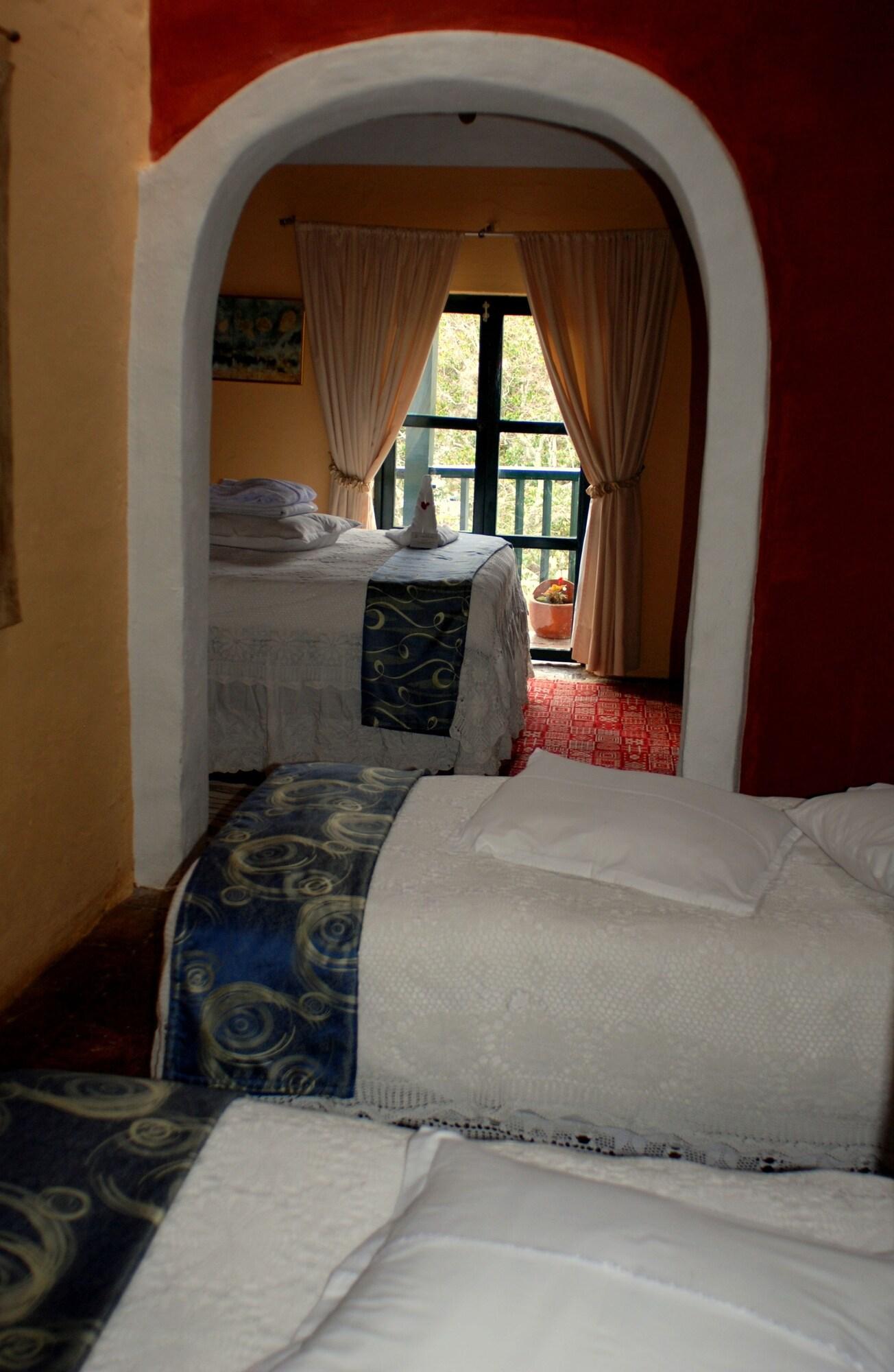 image-housing-carousel