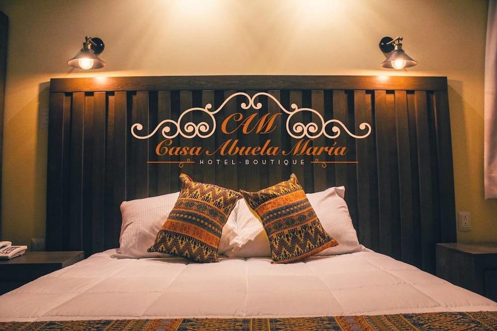 image-housing-carousel