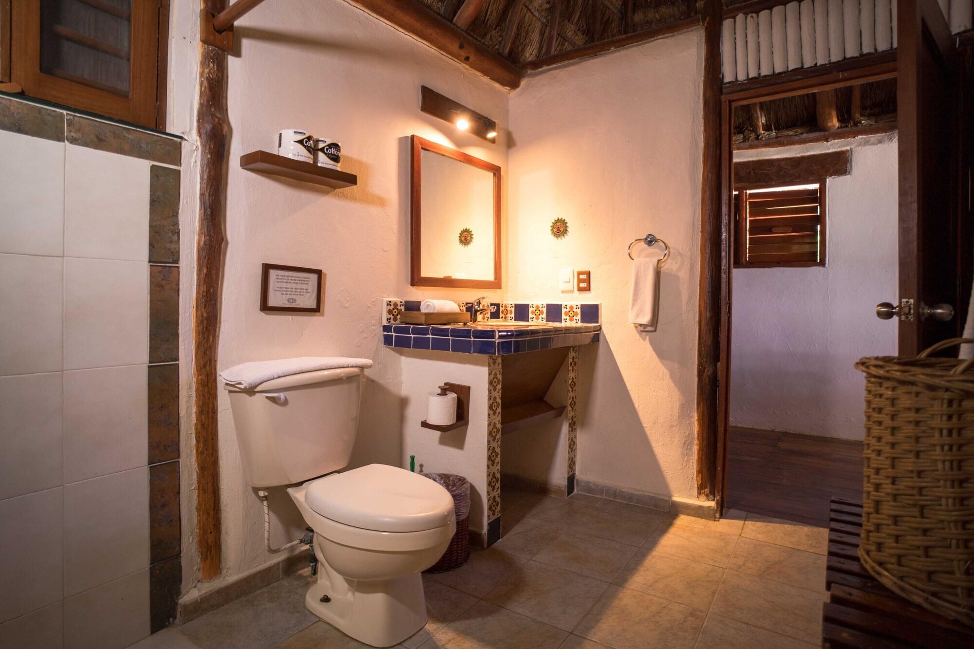 Cabaña Royal, 1 cama doble, vista al océano, frente al mar