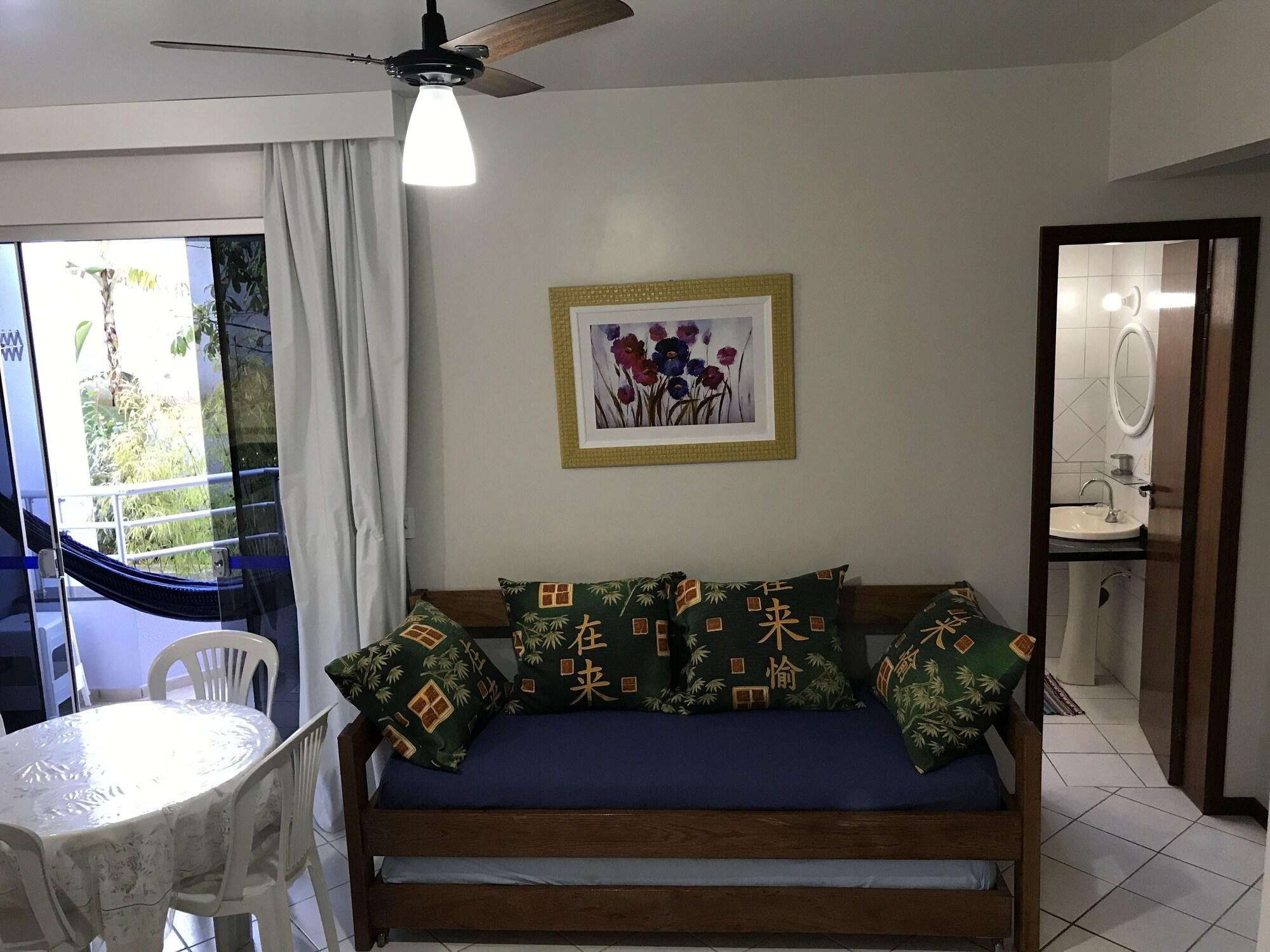 image-housing-carousel