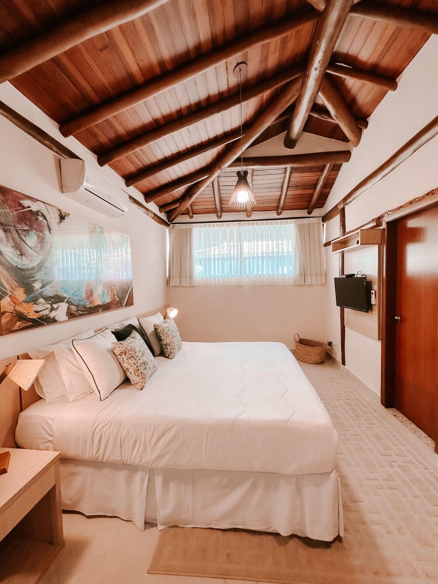 image-housing-carousel