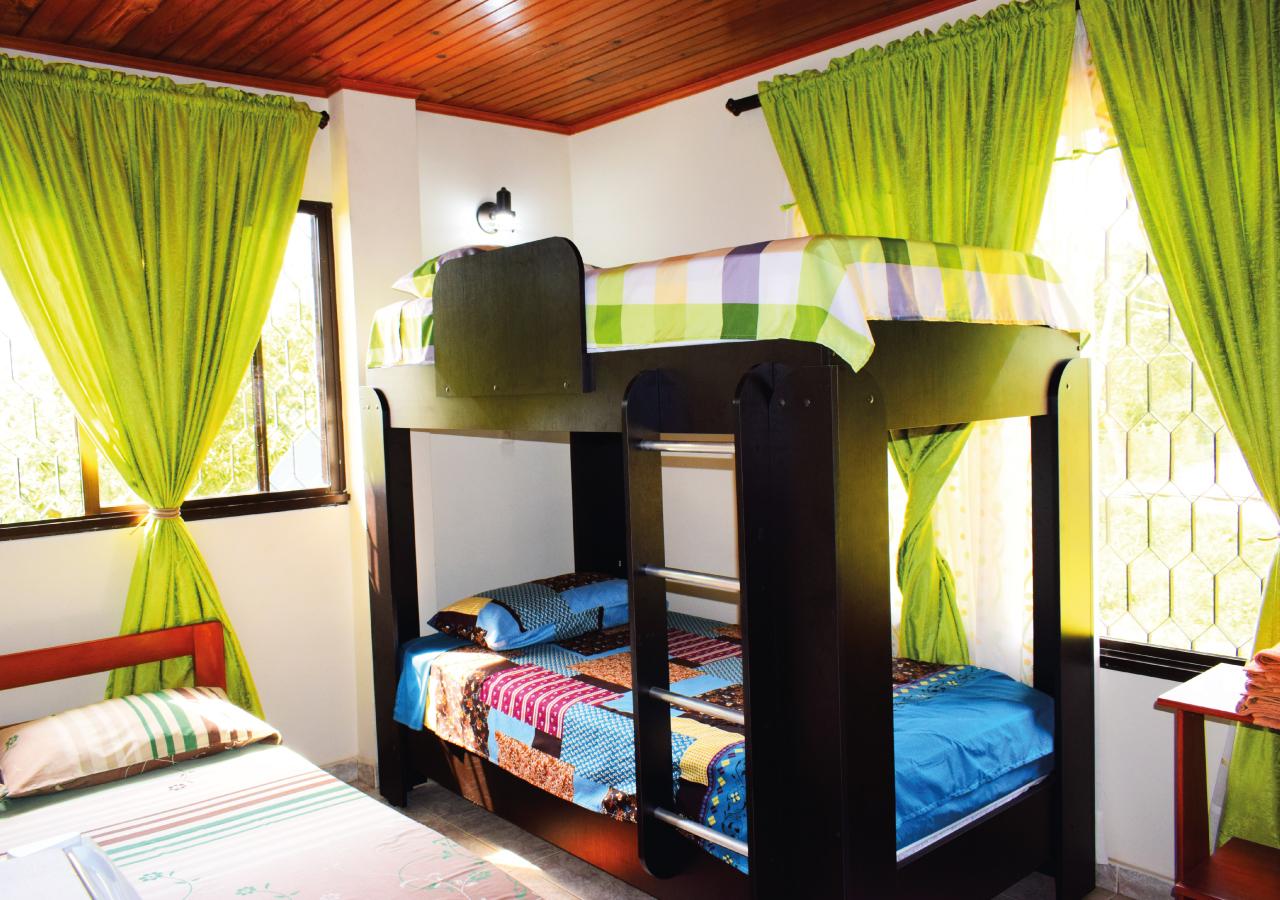 image-housing-carousel