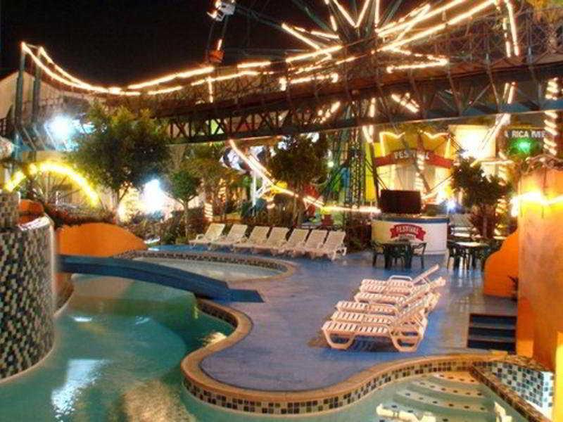 image-housing-carousel