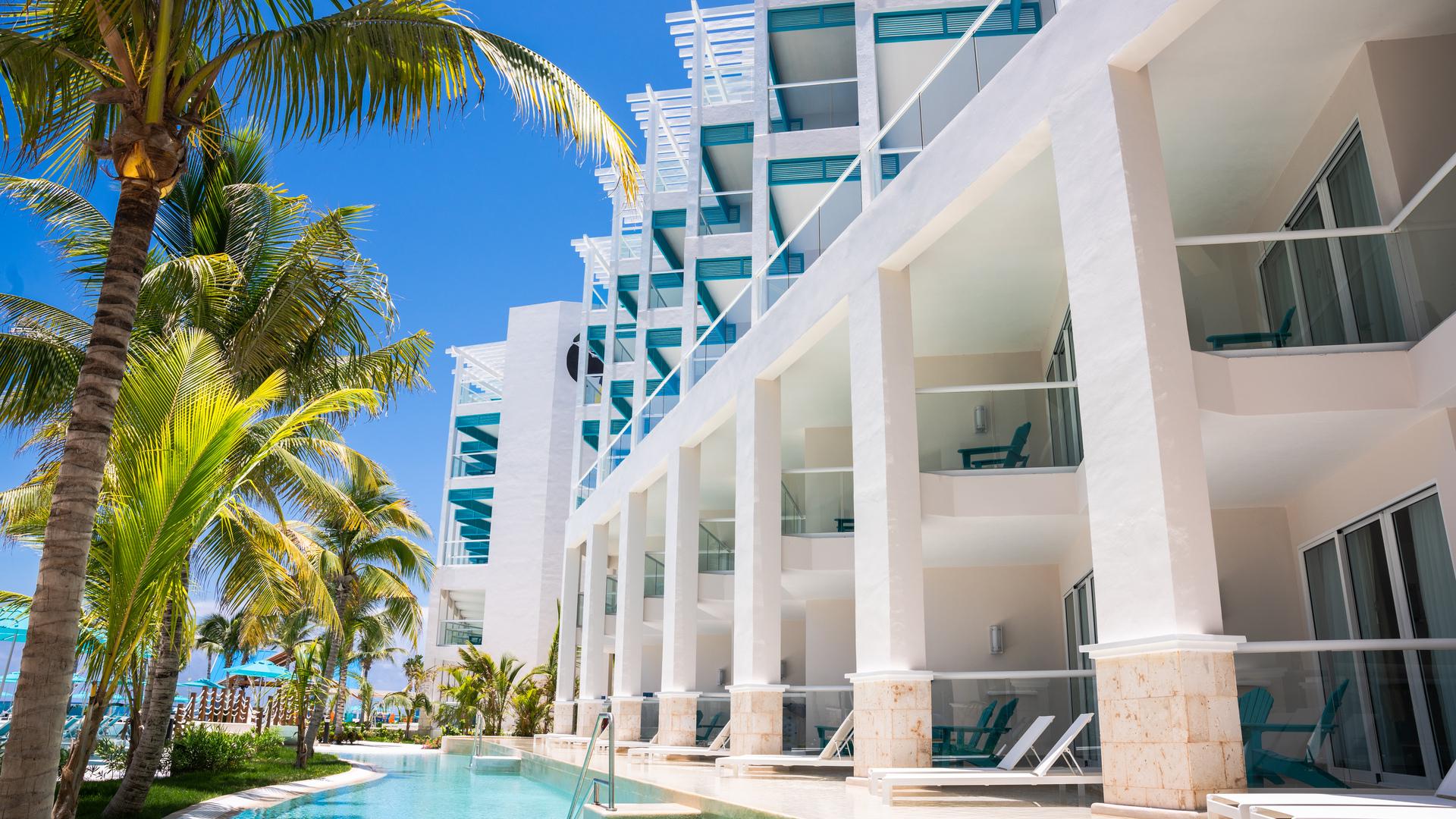 Suite   con Vista Parcial del Mar