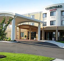 Courtyard By Marriott Brunswick