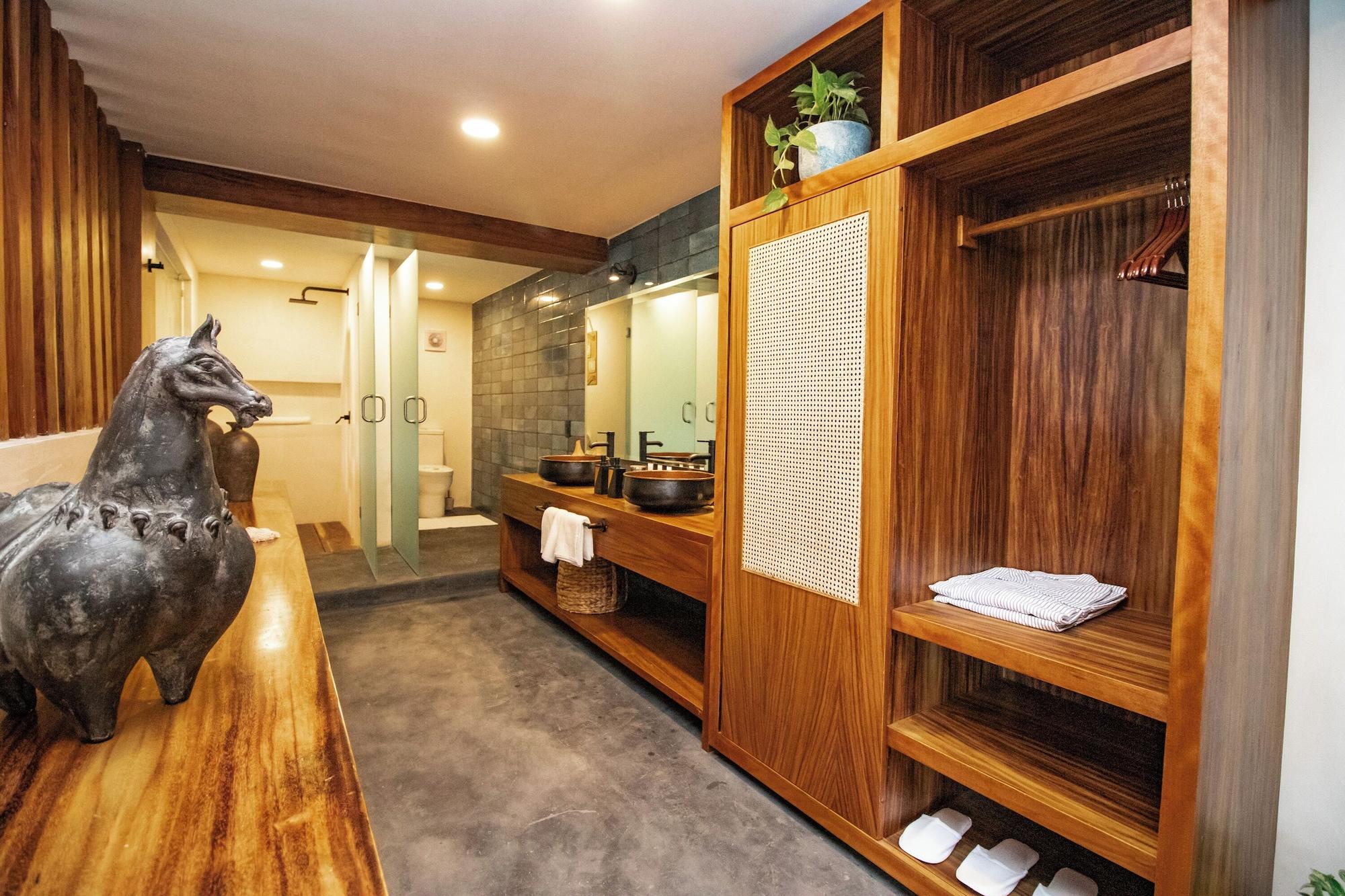 Suite presidencial, hidromasaje, frente al océano
