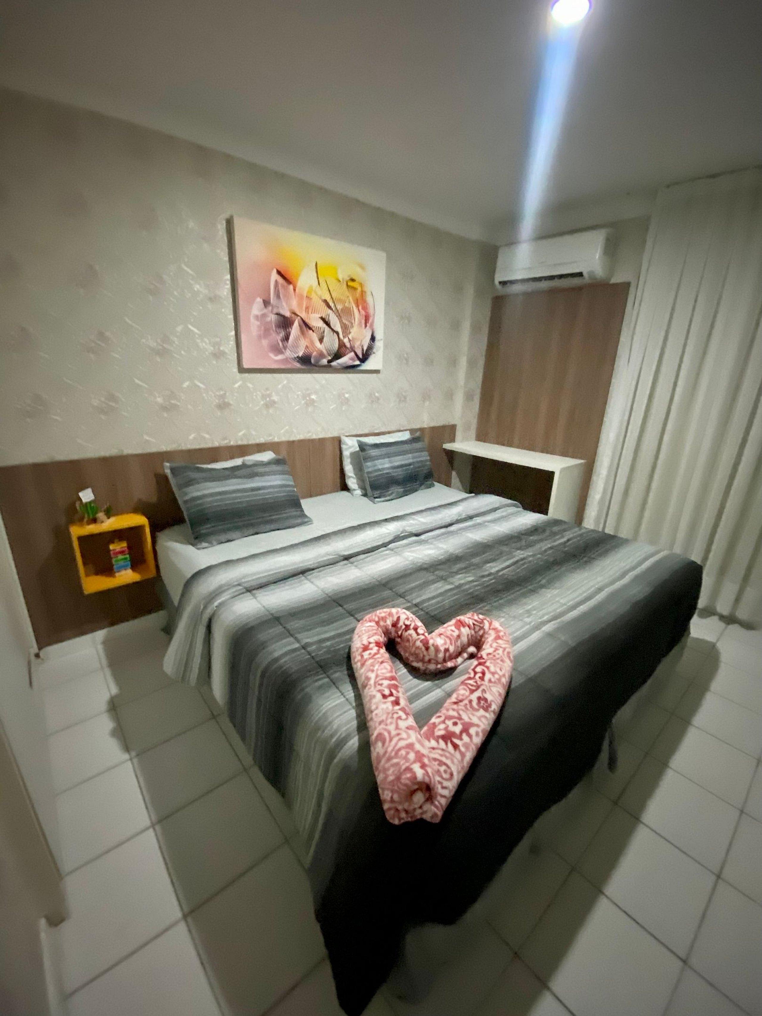 image-housing-carousel