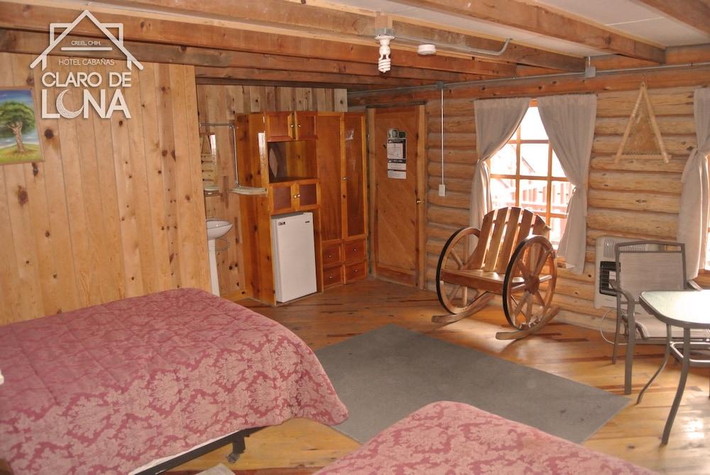 image-housing-carousel