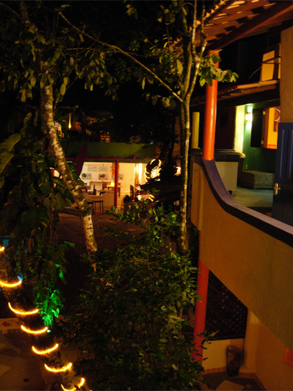 image-housing-carousel