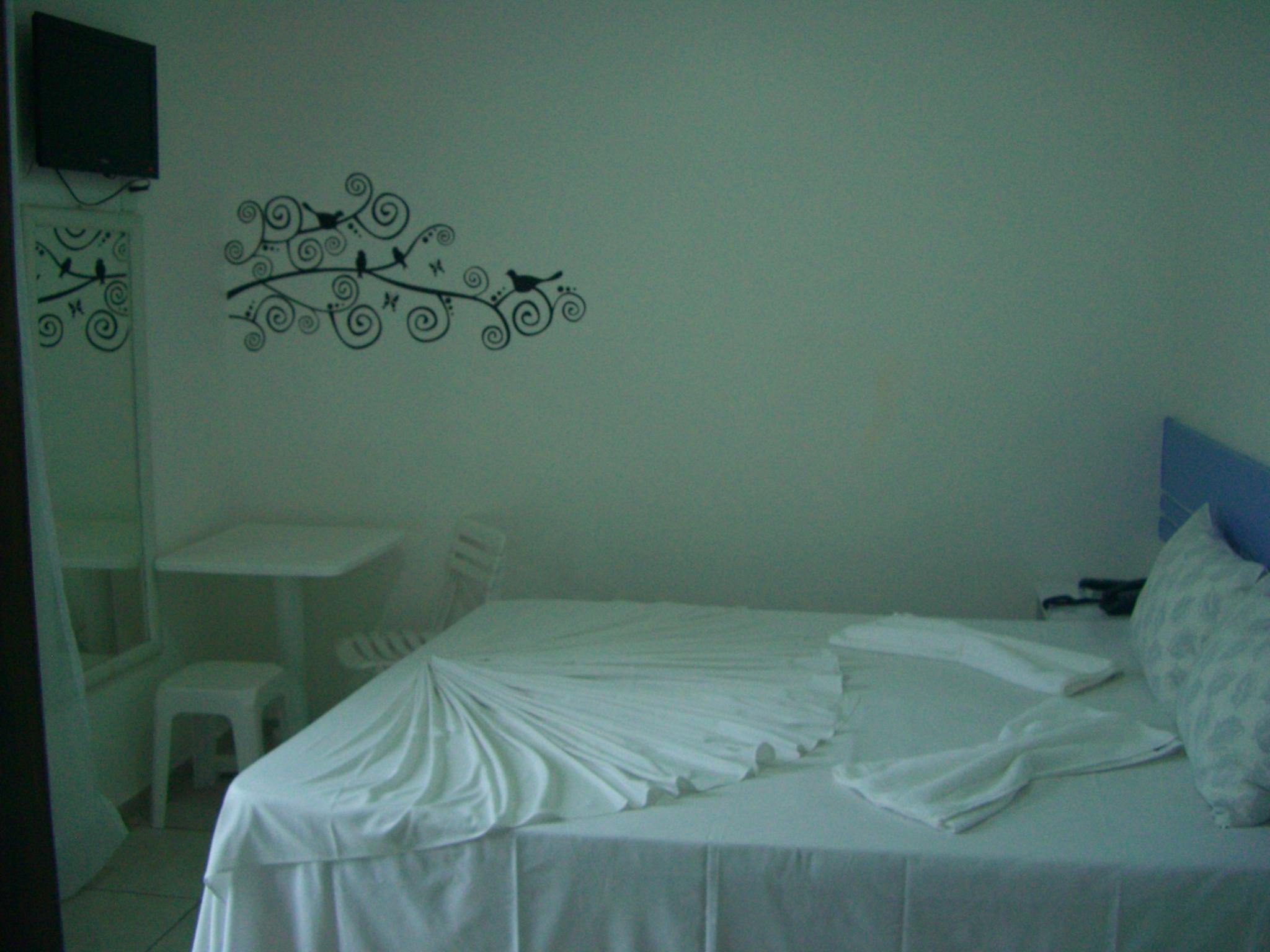 image-housing-carousel