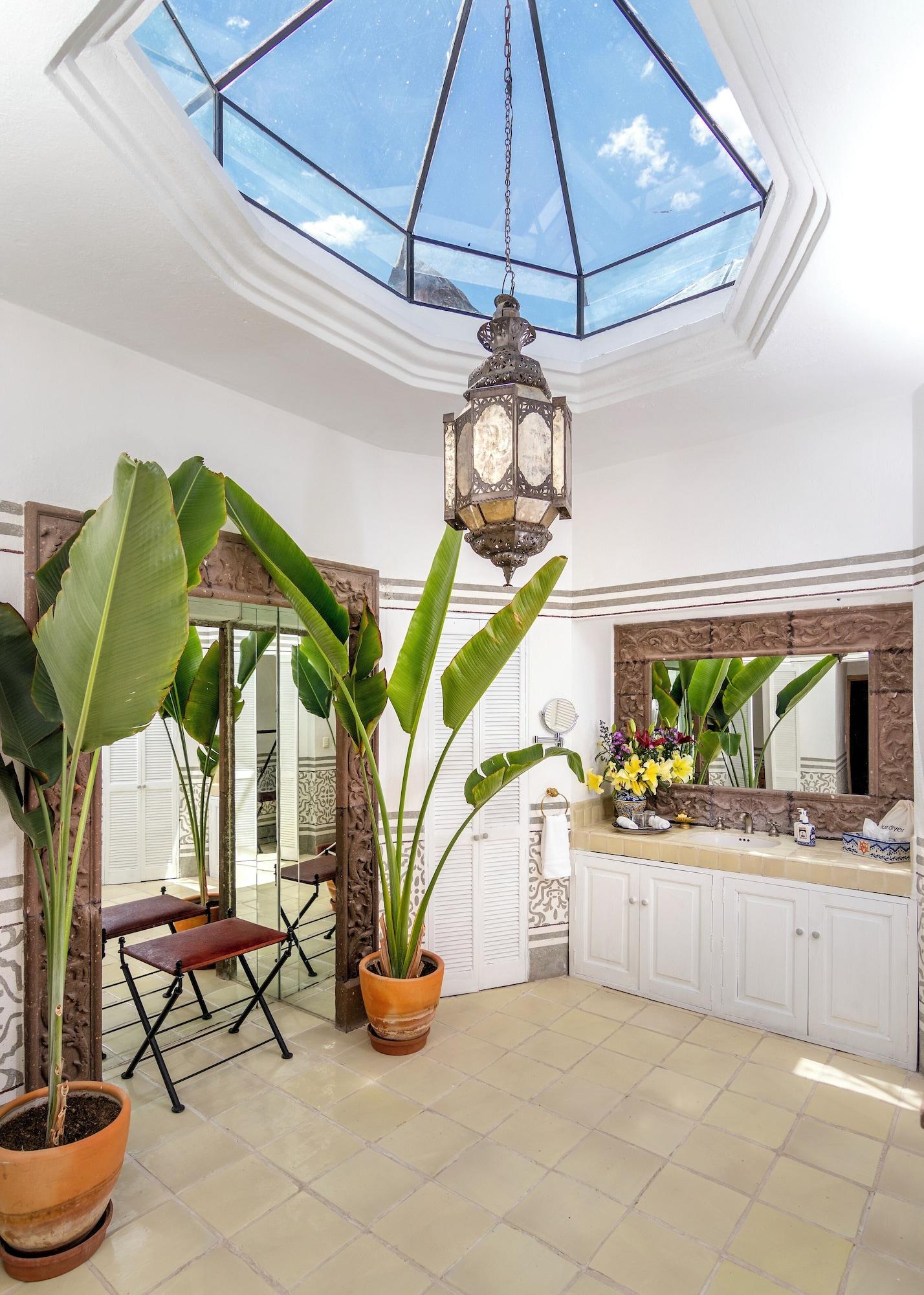 image-housing-carousel