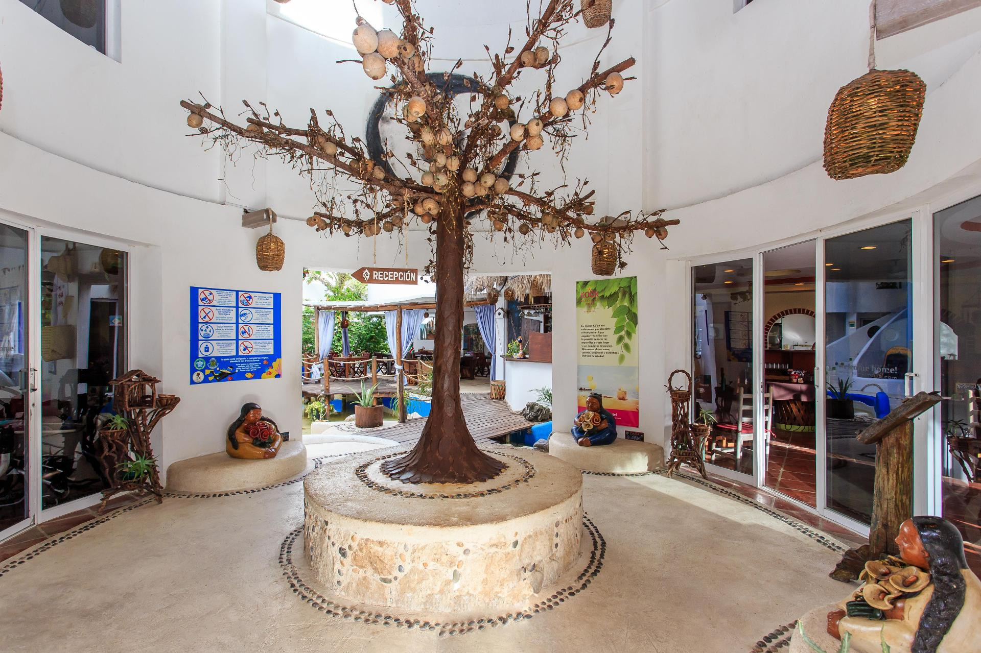 image-housing-carousel