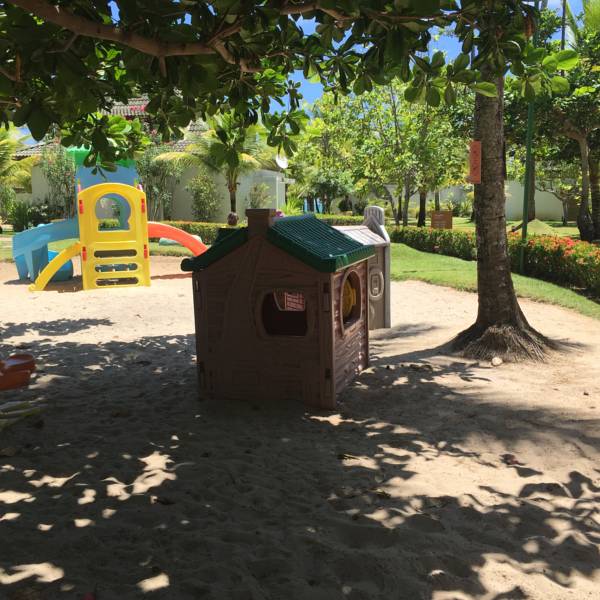 image-housing-carousel