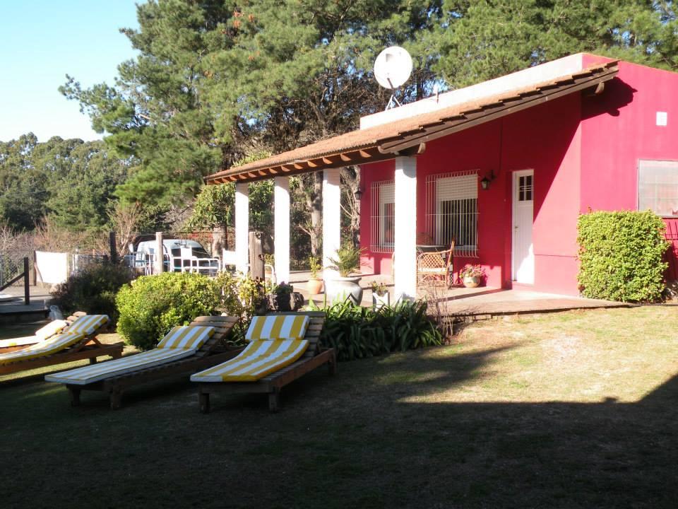 image-housing-carousel